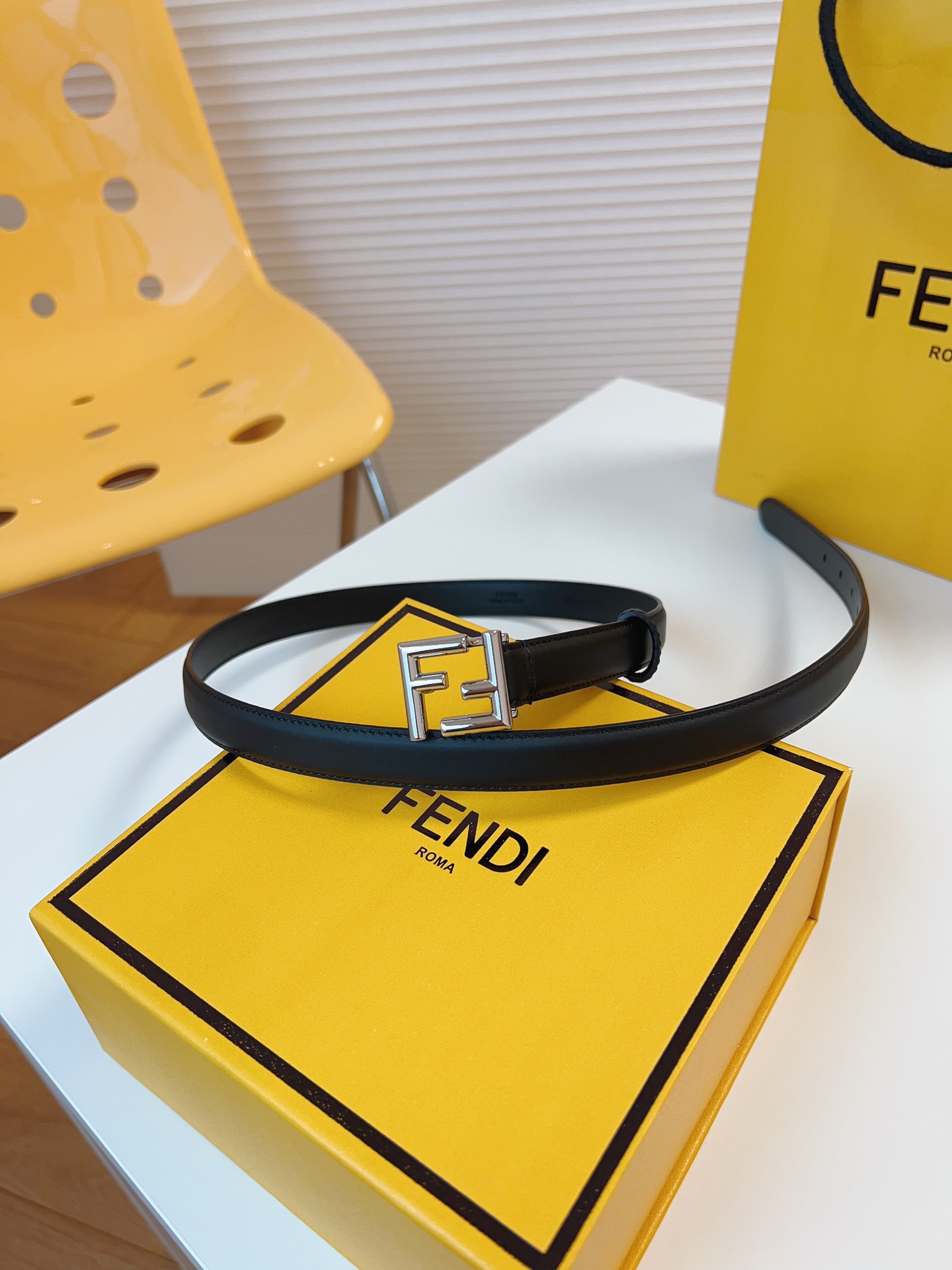 Fendi Female Leather Belt Cow Leather M