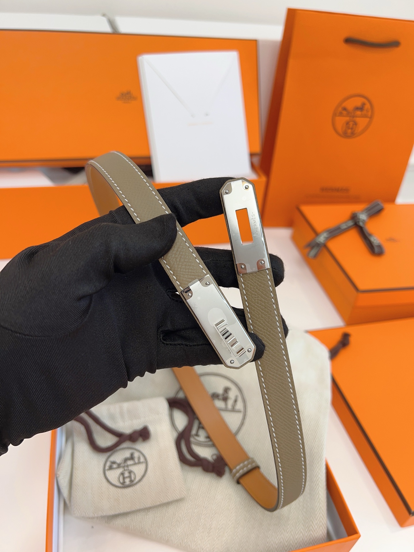 Female Basic Belt M