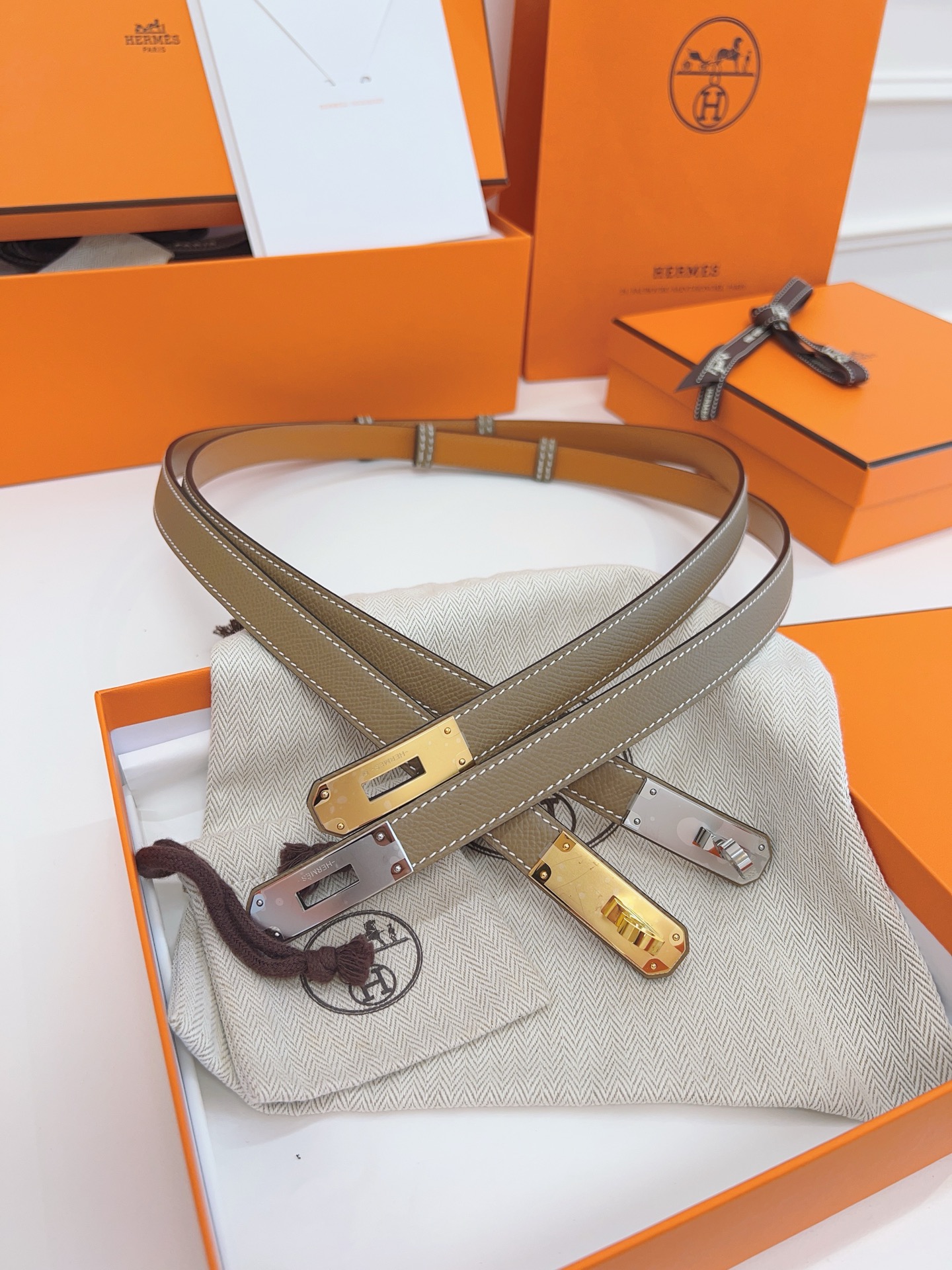 Female Basic Belt M
