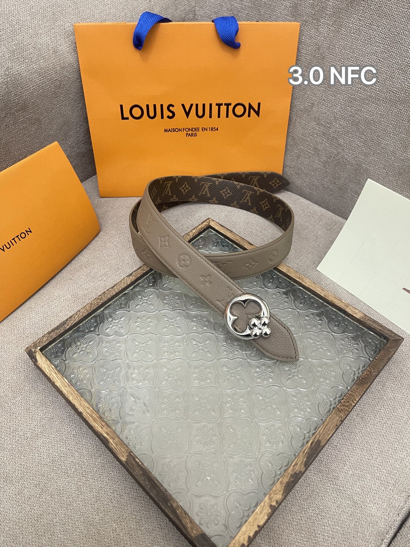 Louis Vuitton Female Basic Belt Cow Leather M-l