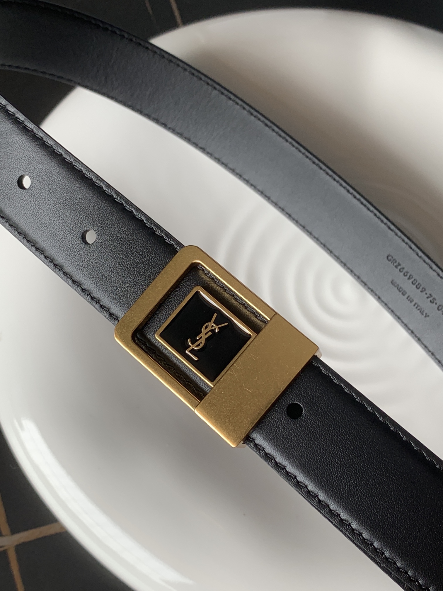 Saint Laurent Female Leather Belt S-m-l