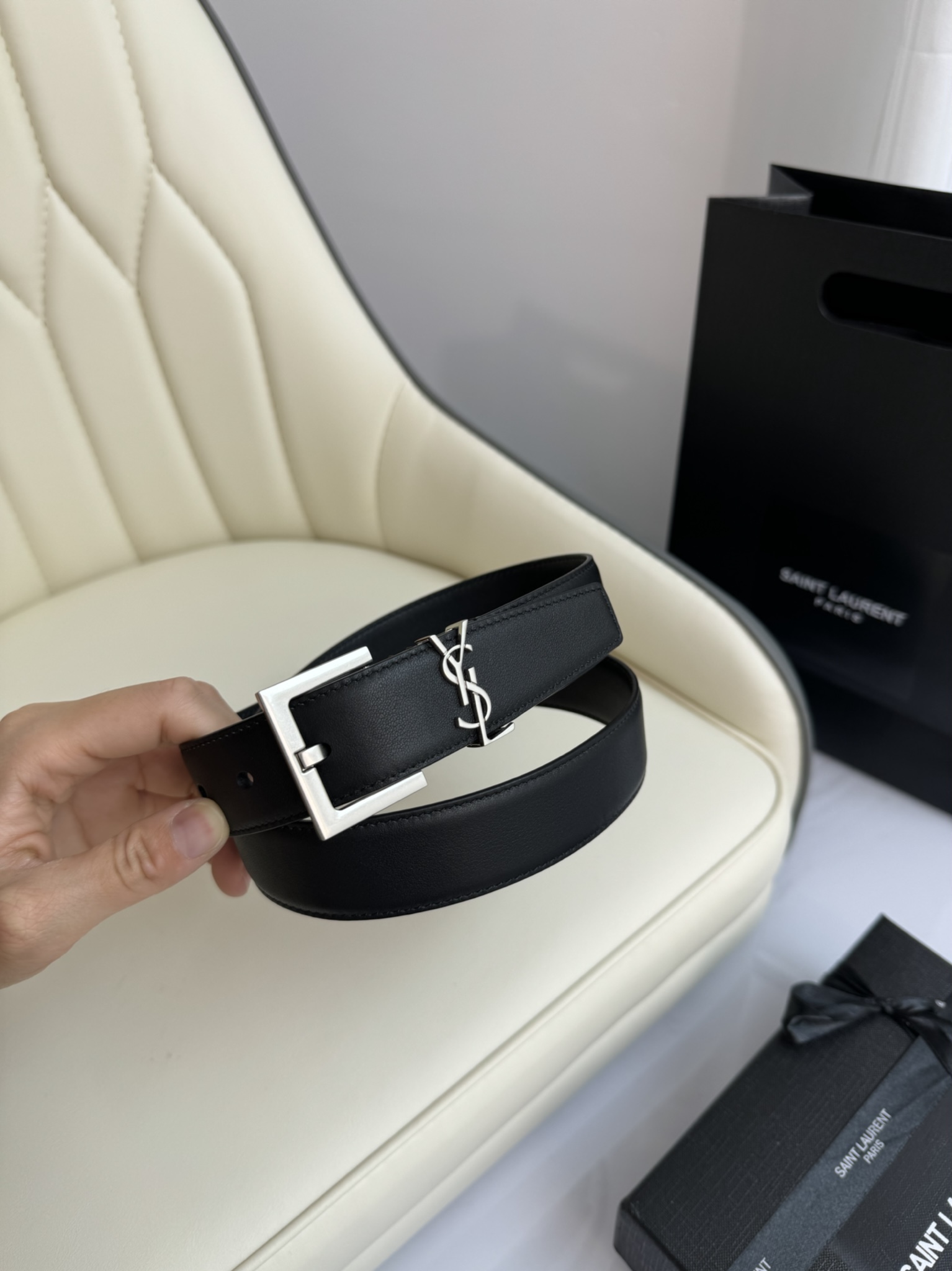 Saint Laurent Female Leather Belt S-m-l