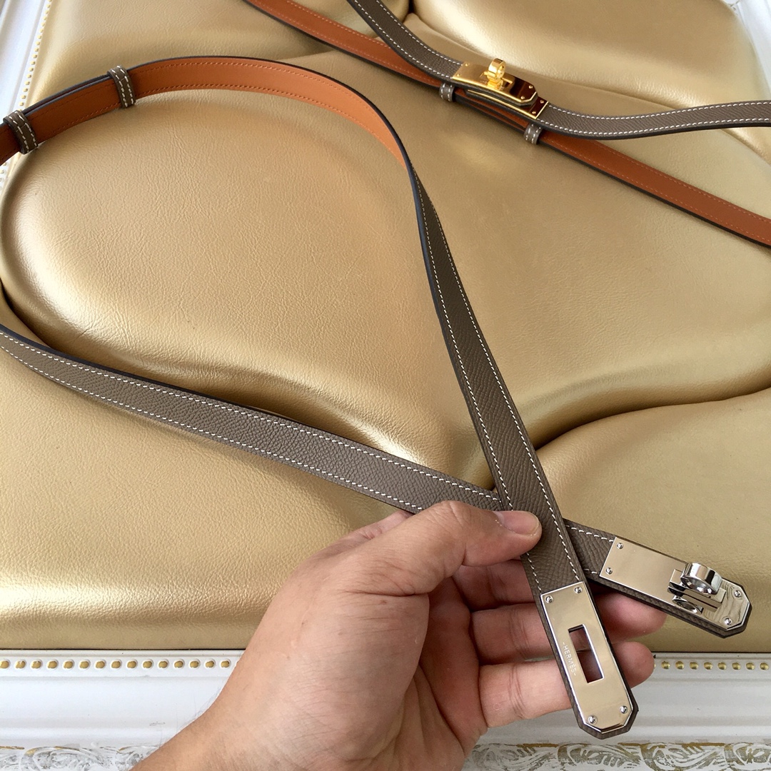 Hermès Female Basic Belt Cow Leather M-l