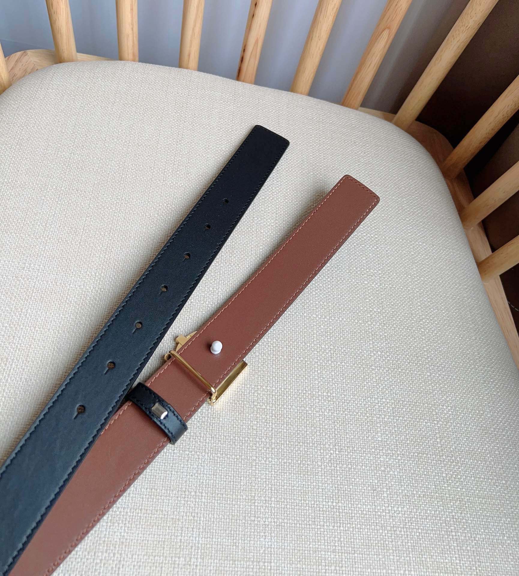 Burberry Female Basic Belt M