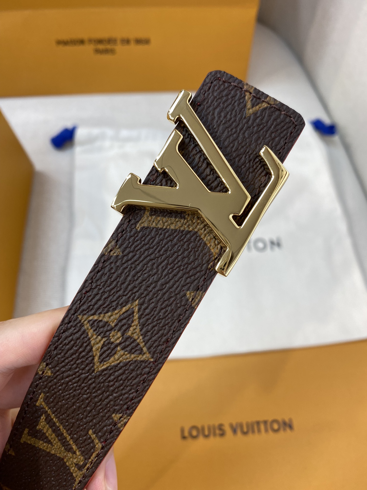 Louis Vuitton Female Basic Belt S-l