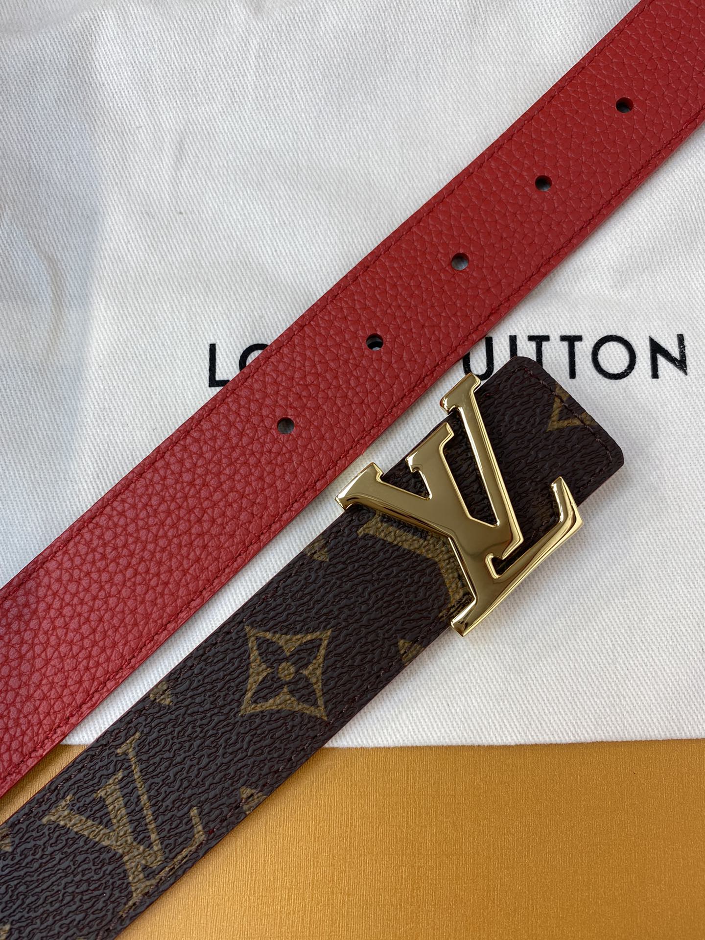 Louis Vuitton Female Basic Belt S-l