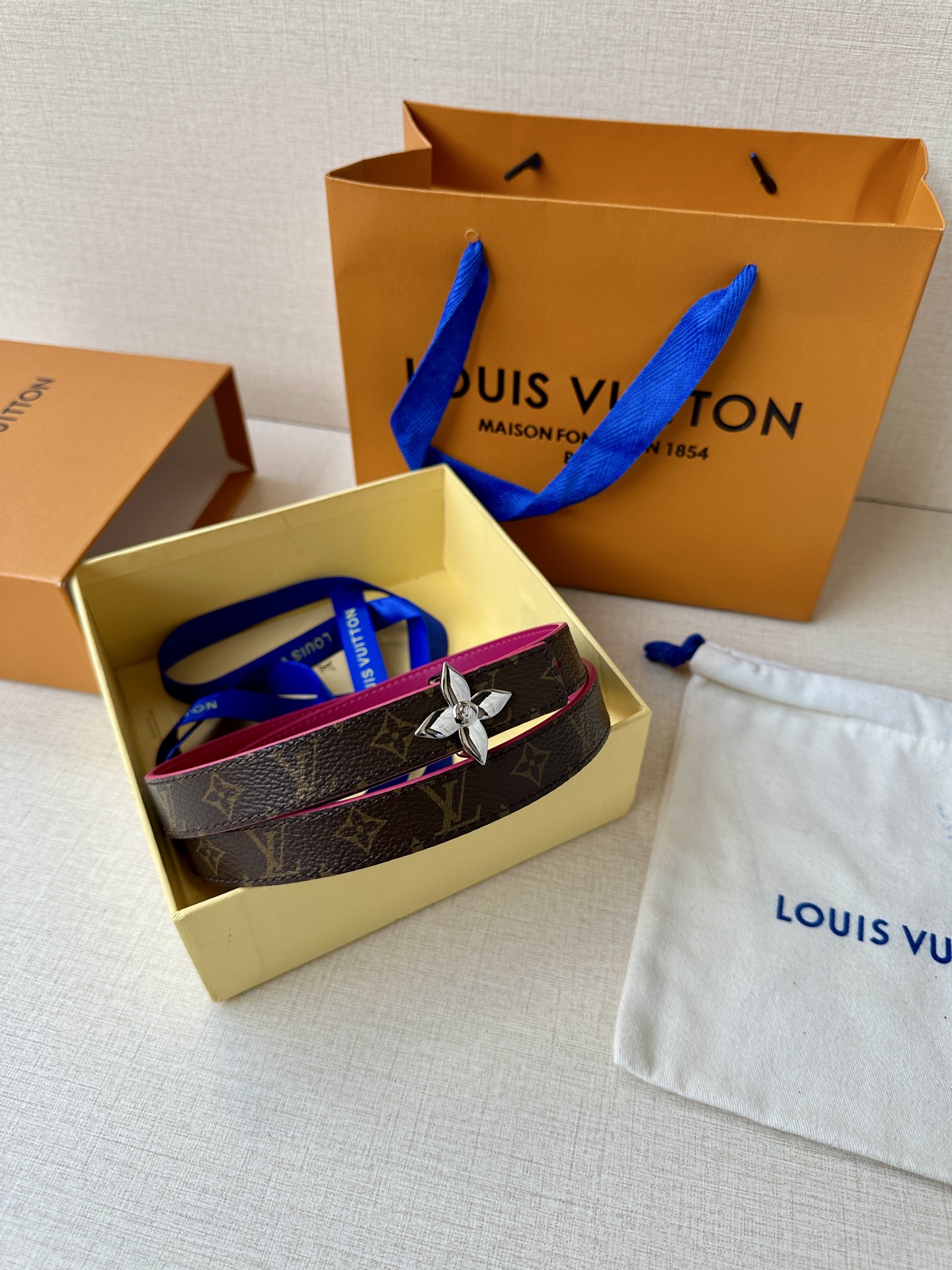 Louis Vuitton Female Basic Belt Cow Leather S-m-l