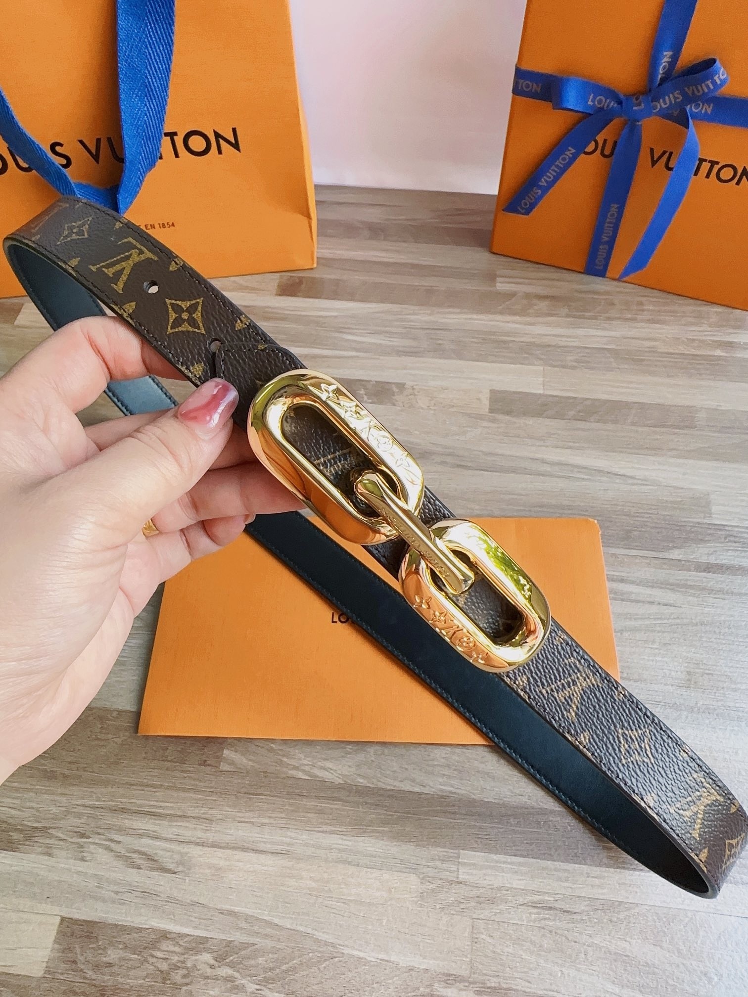 Louis Vuitton Female Basic Belt Cow Leather S-m-l