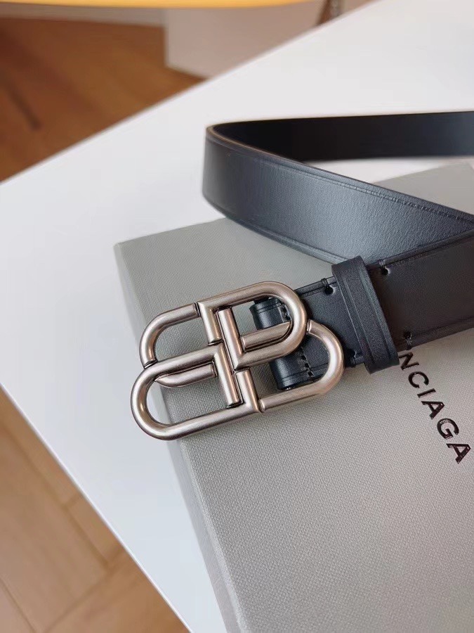 Balenciaga Female Basic Belt Cow Leather M-l