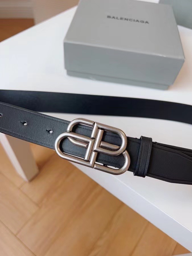 Balenciaga Female Basic Belt Cow Leather M-l