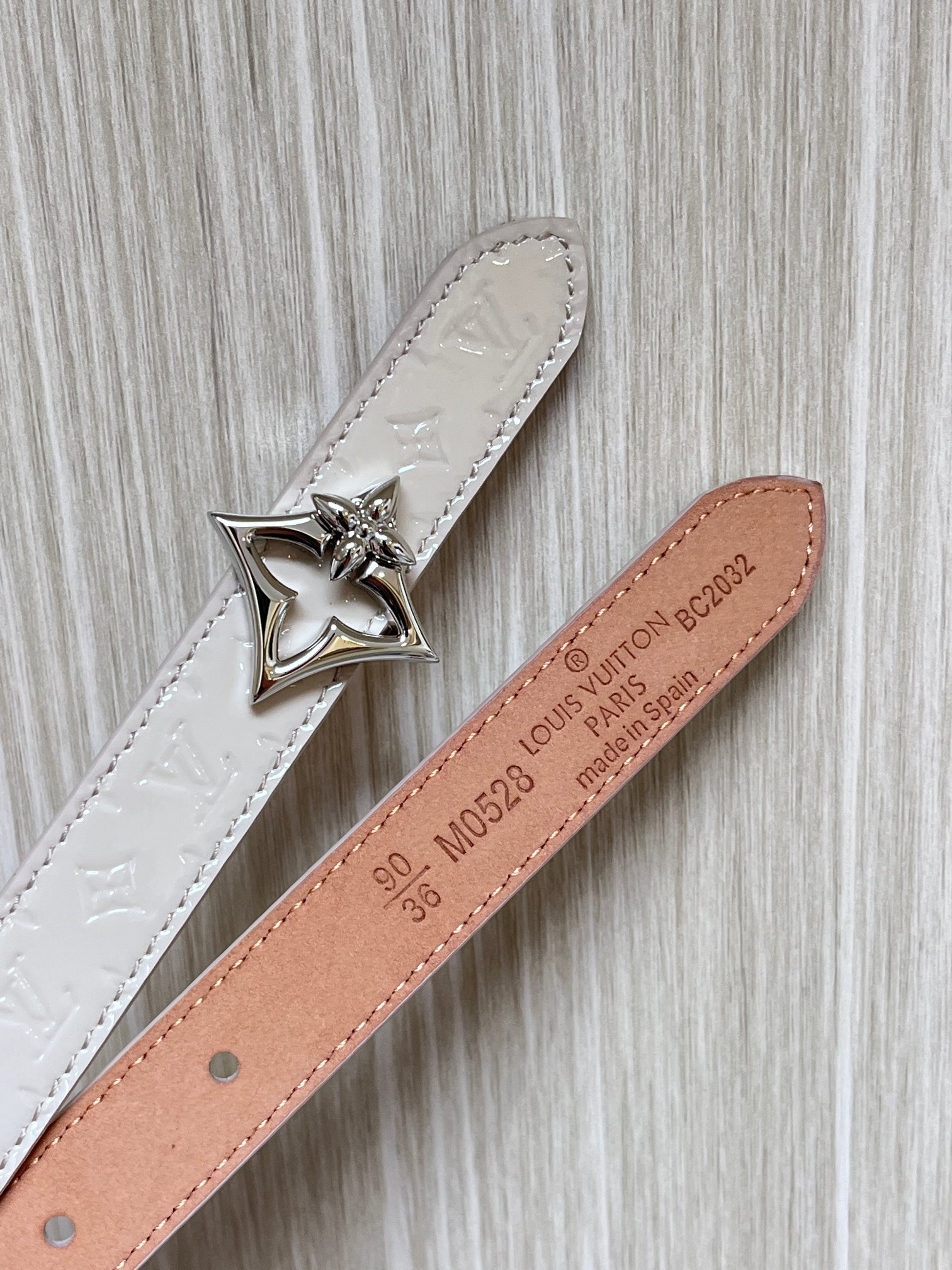 Louis Vuitton Female Basic Belt Cow Leather L