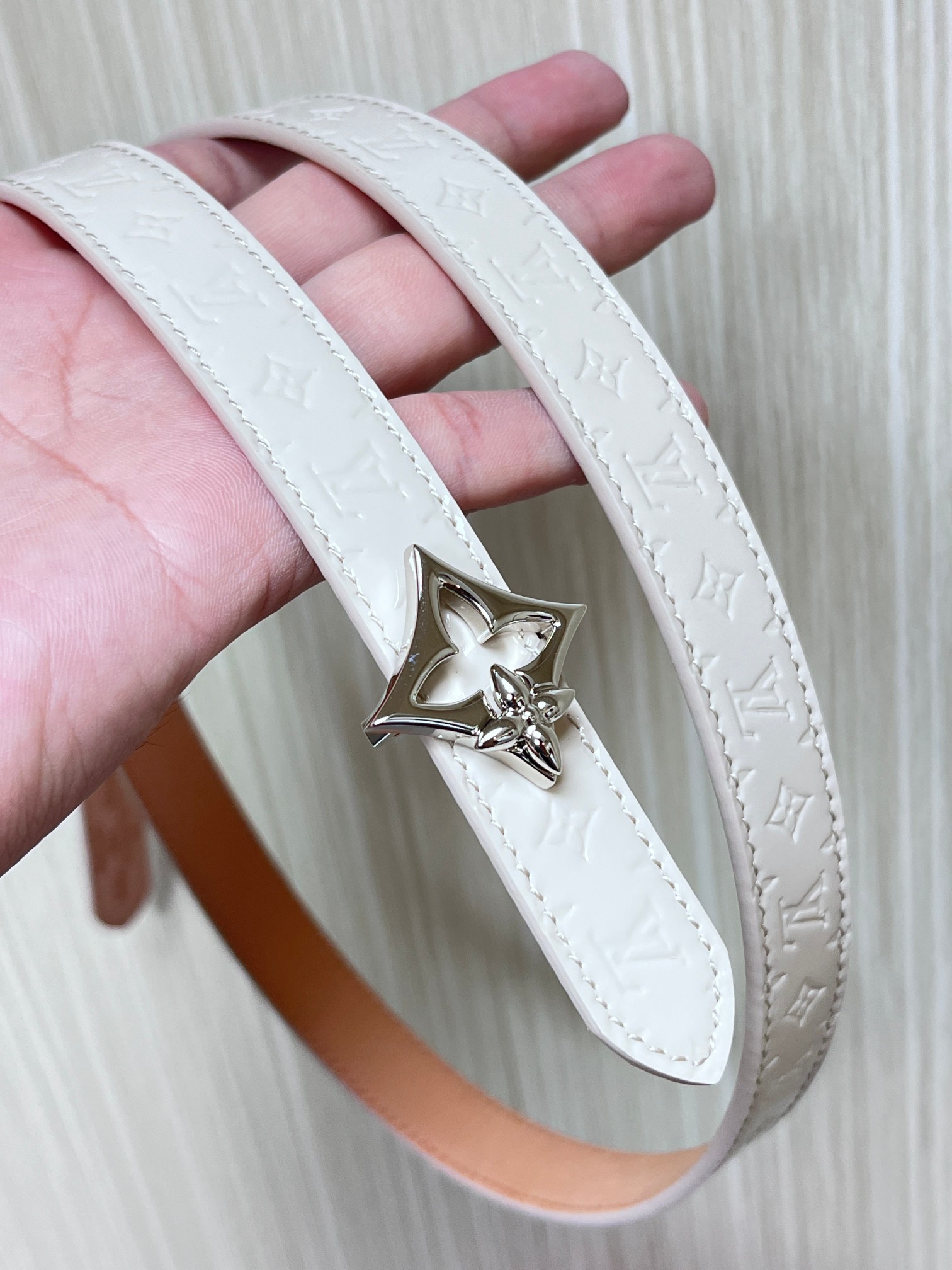 Louis Vuitton Female Basic Belt Cow Leather L