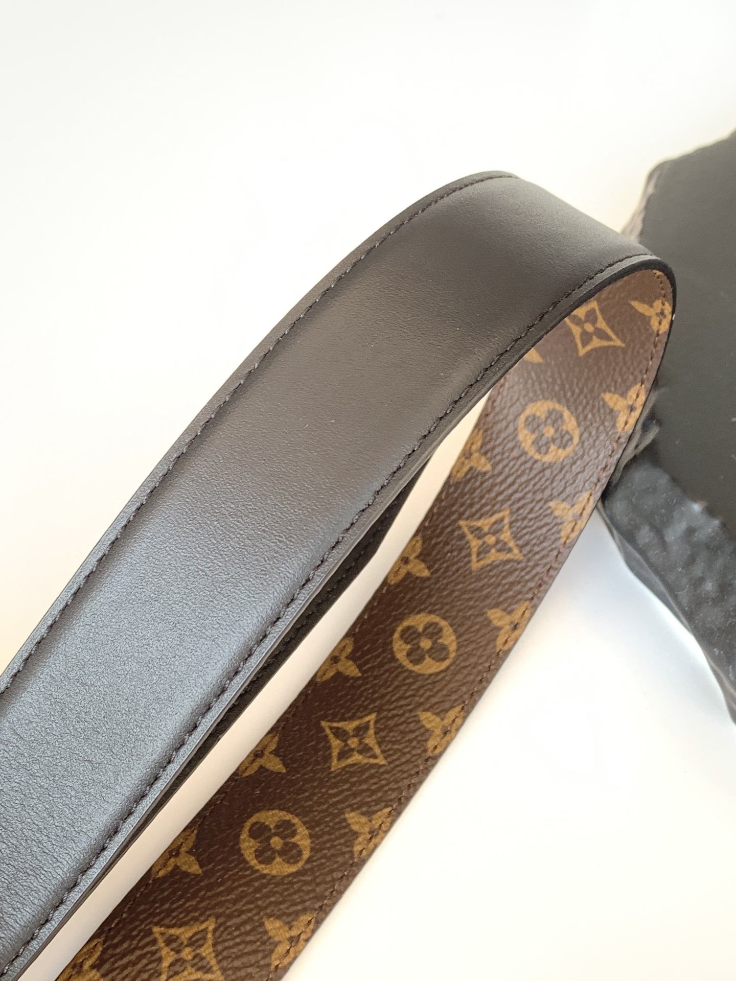 Louis Vuitton Female Basic Belt M-l