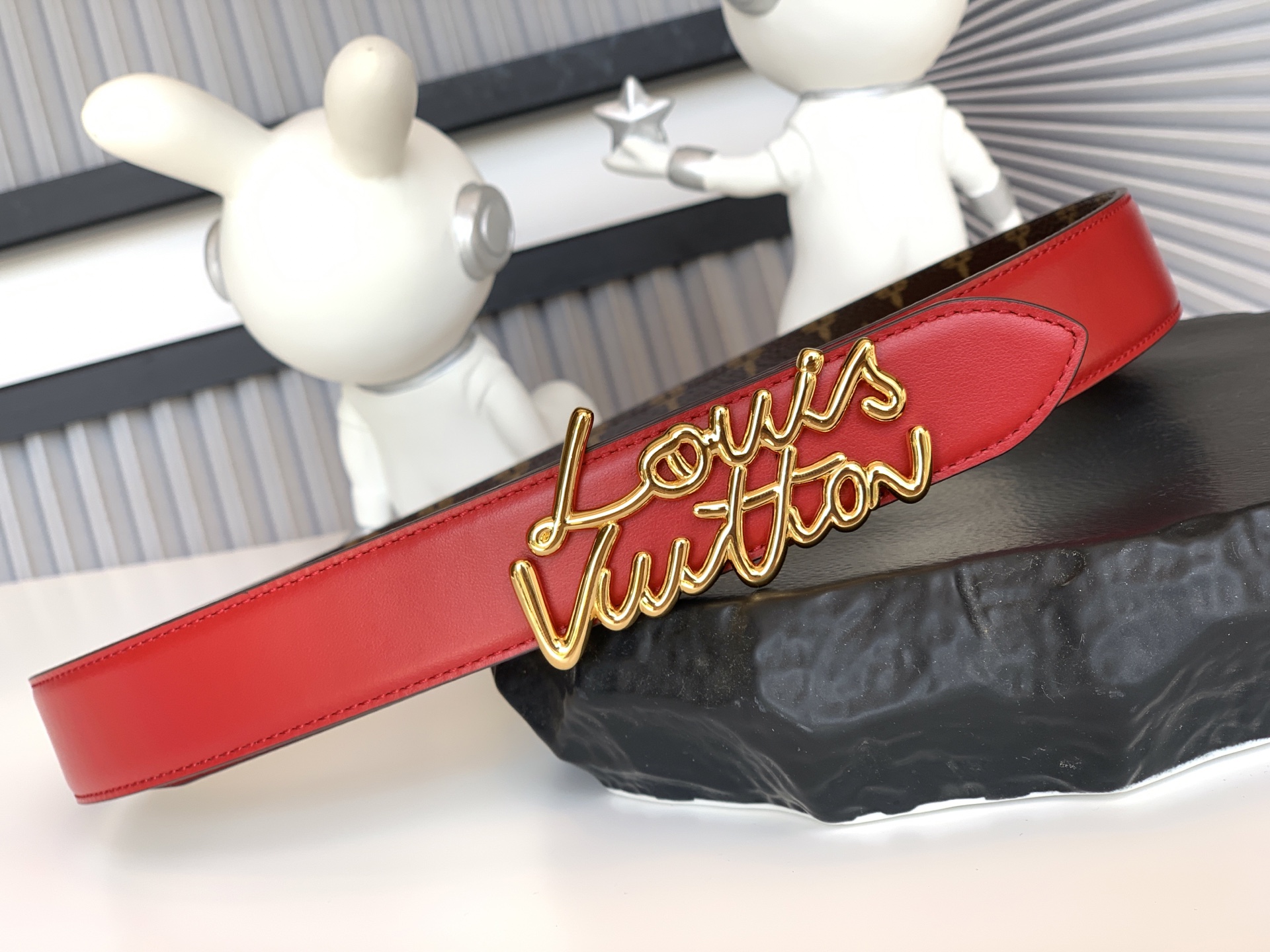 Louis Vuitton Female Basic Belt M-l