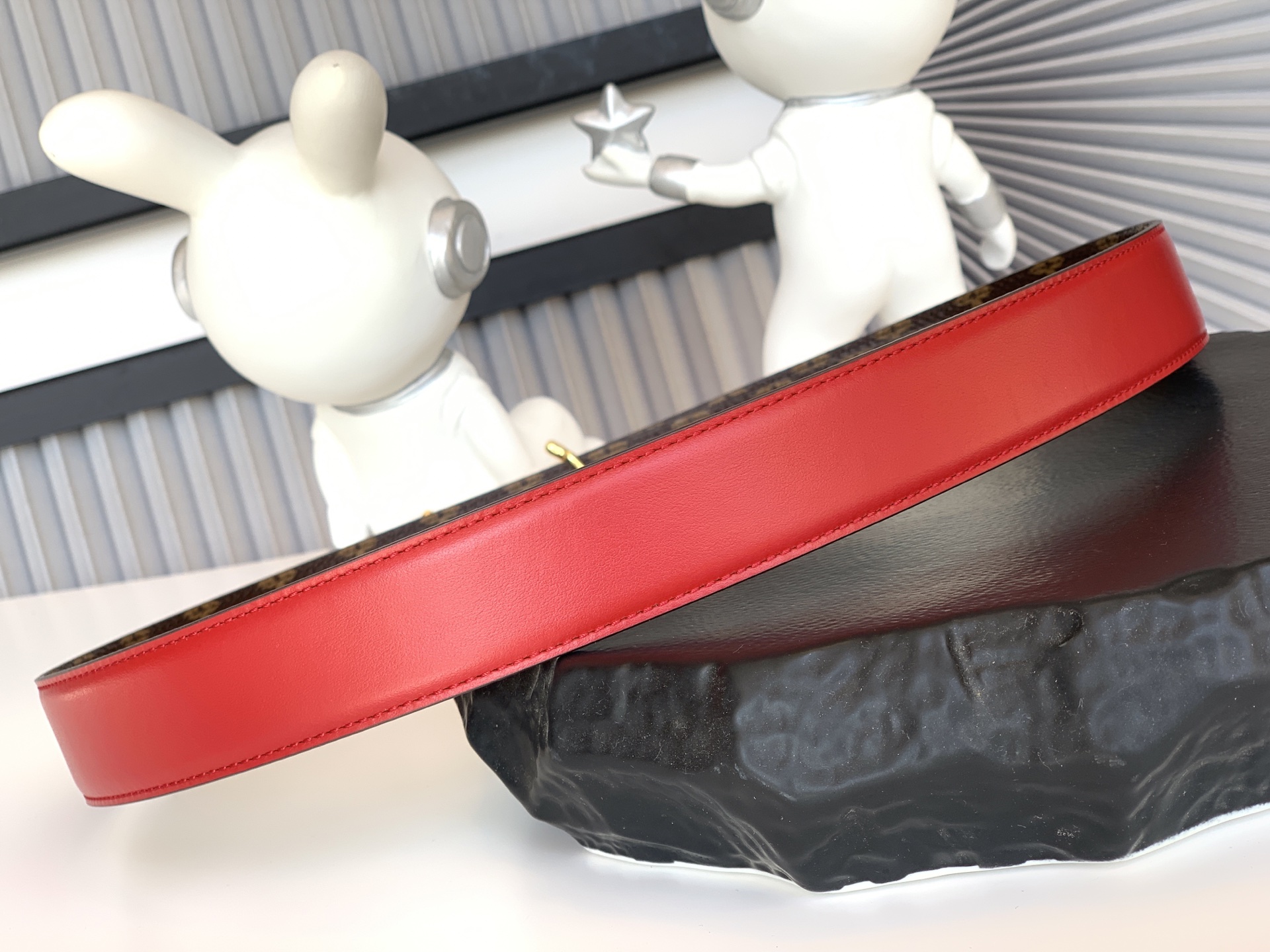 Louis Vuitton Female Basic Belt M-l