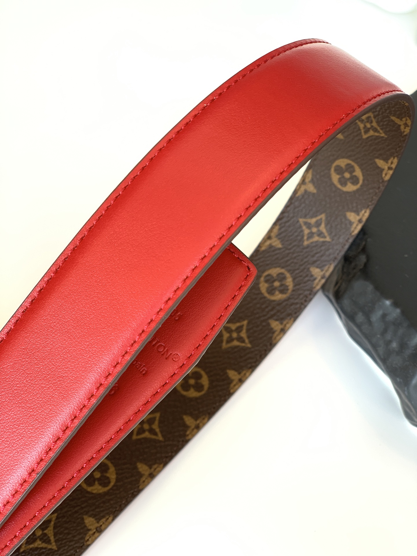 Louis Vuitton Female Basic Belt M-l