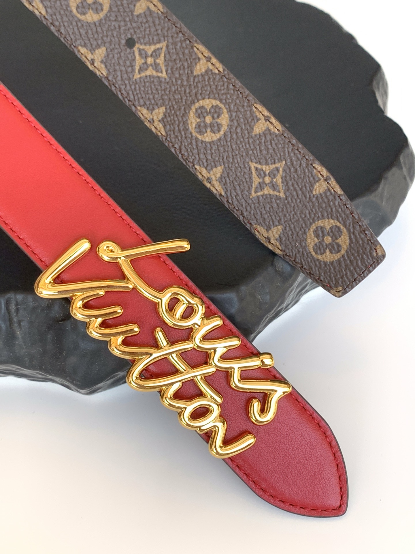 Louis Vuitton Female Basic Belt M-l