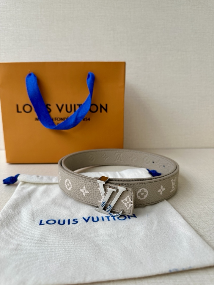 Louis Vuitton Female Basic Belt M-l
