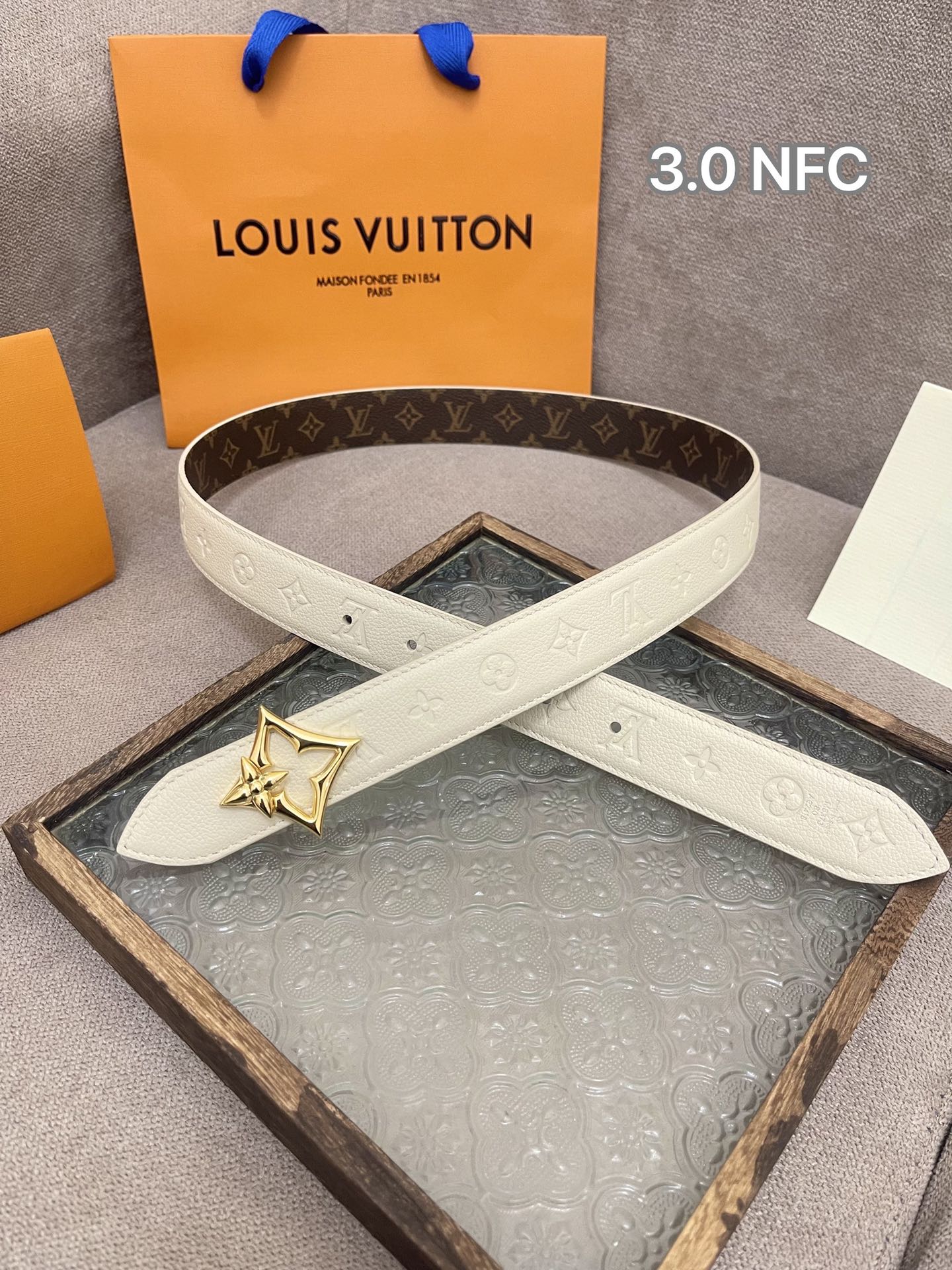 Louis Vuitton Female Basic Belt Cow Leather M-l