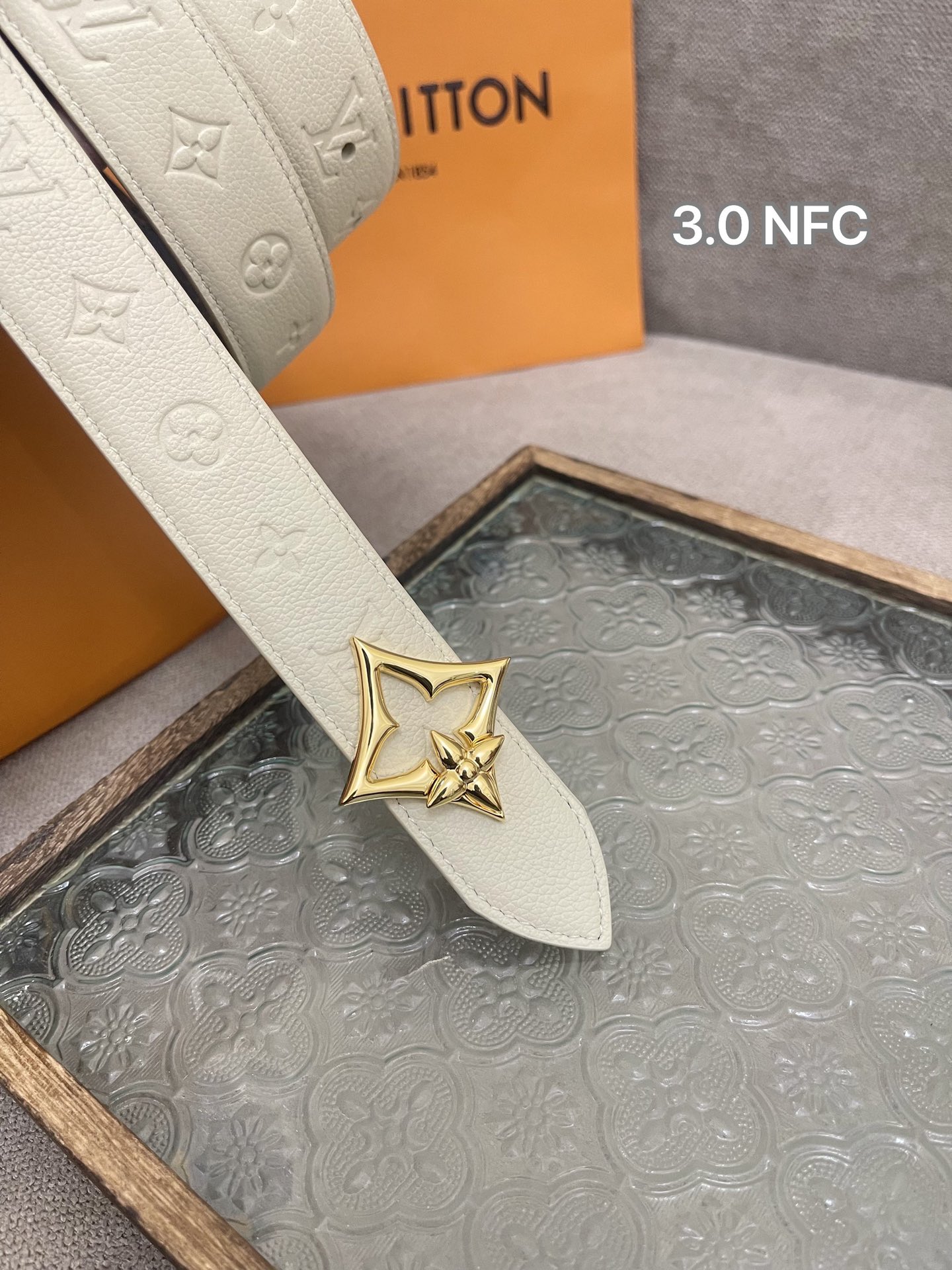 Louis Vuitton Female Basic Belt Cow Leather M-l