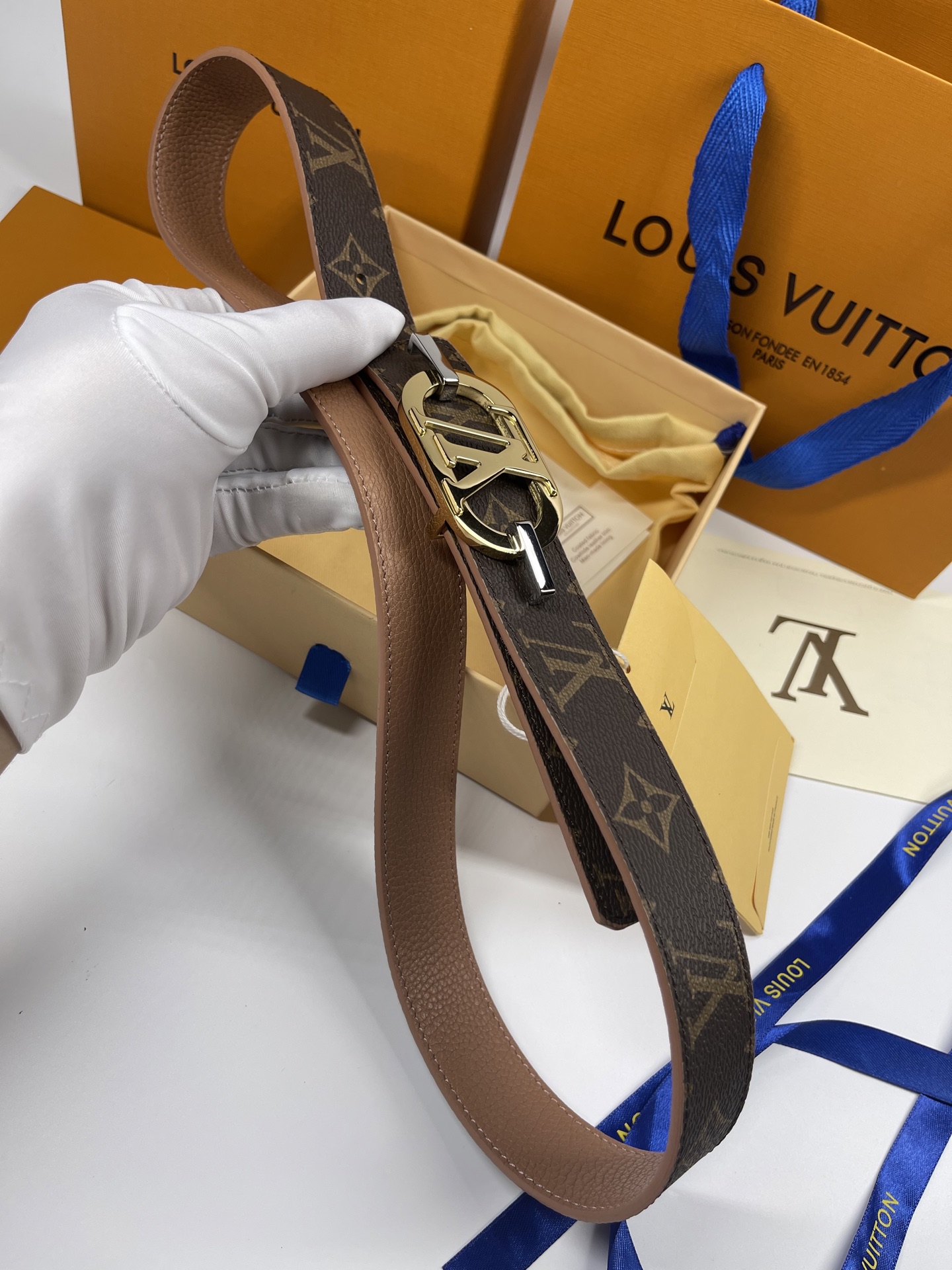 Louis Vuitton Male Basic Belt Cow Leather L