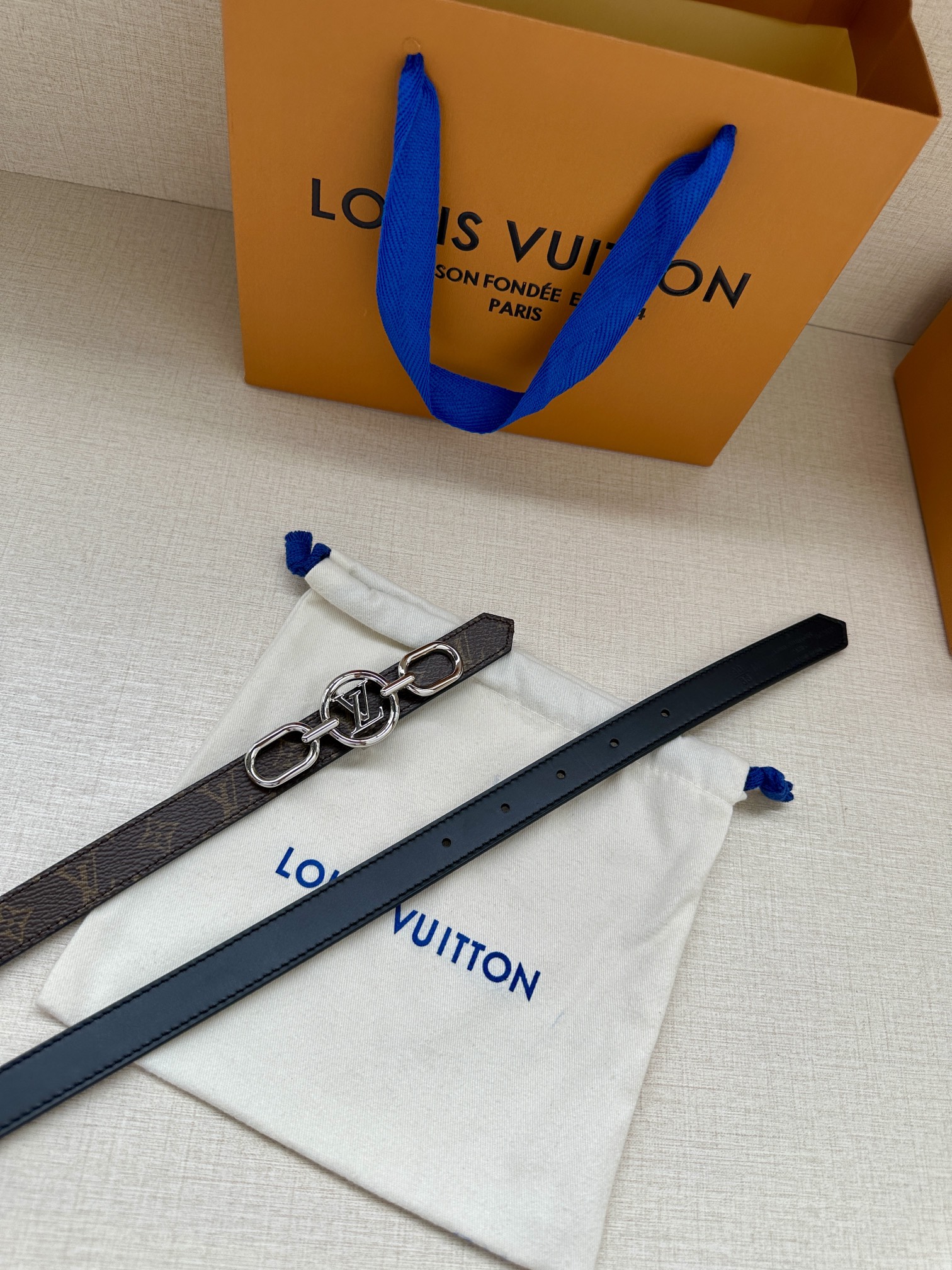 Louis Vuitton Female Basic Belt Cow Leather M-l