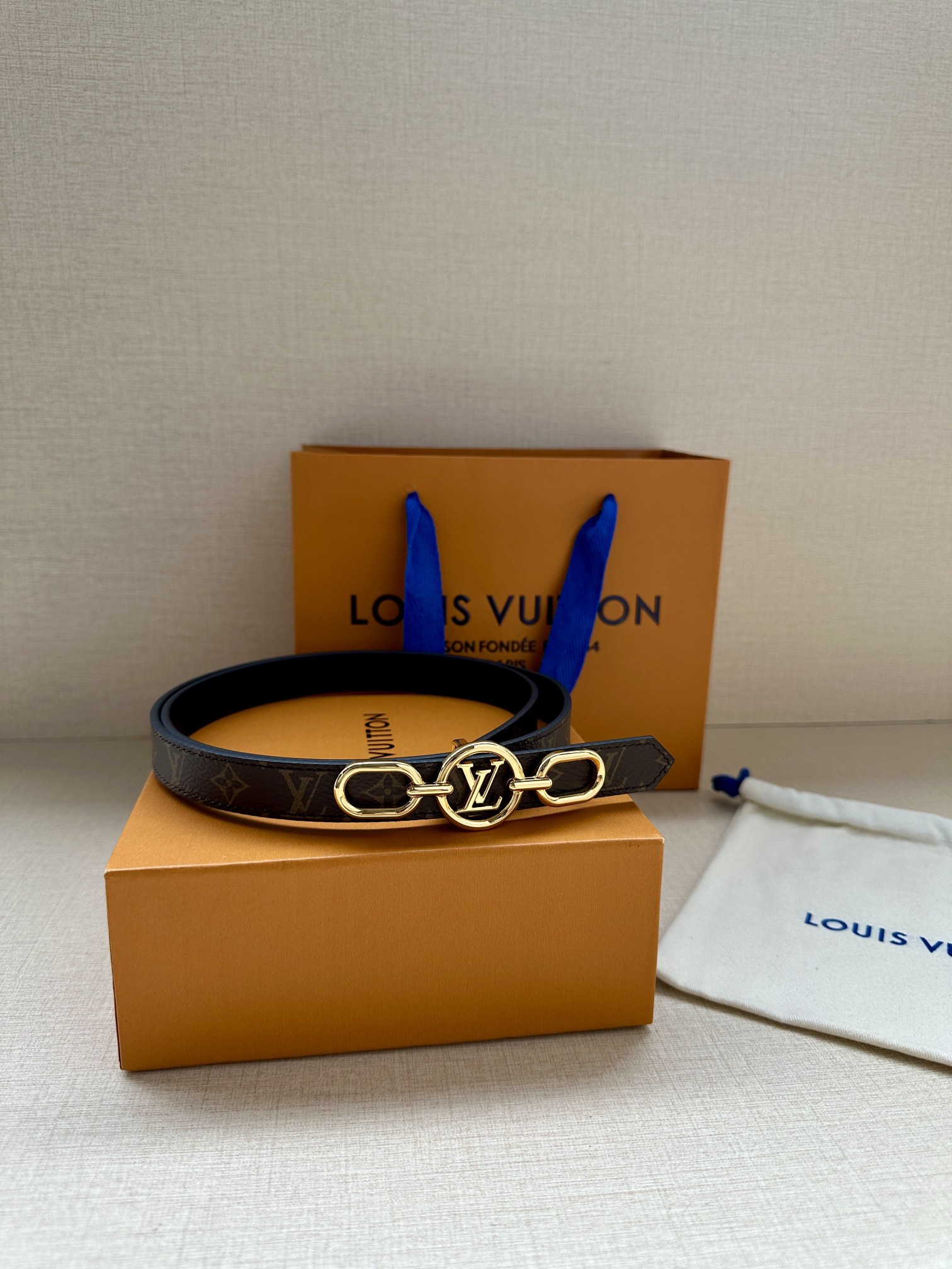 Louis Vuitton Female Basic Belt Cow Leather M-l