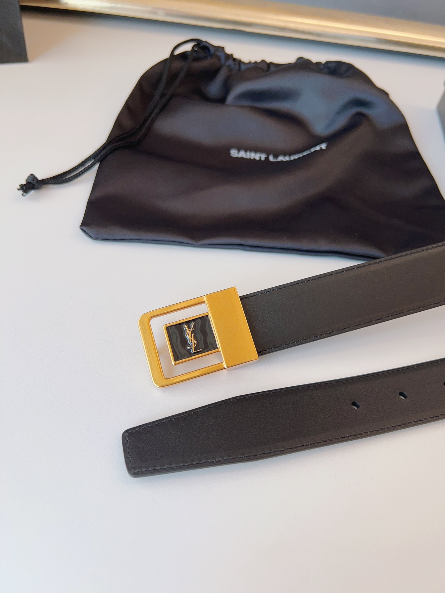 Saint Laurent Female Leather Belt S-m-l