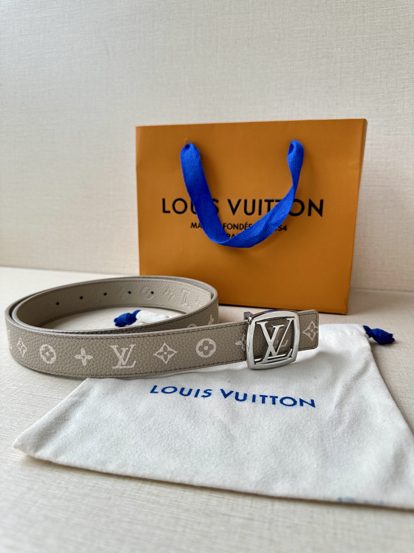 Louis Vuitton Female Basic Belt M-l