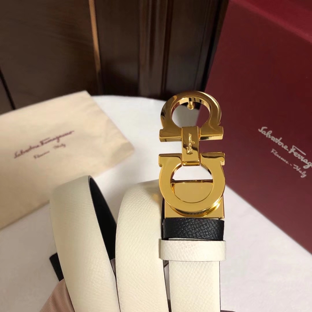 Salvatore Ferragamo Female Basic Belt M