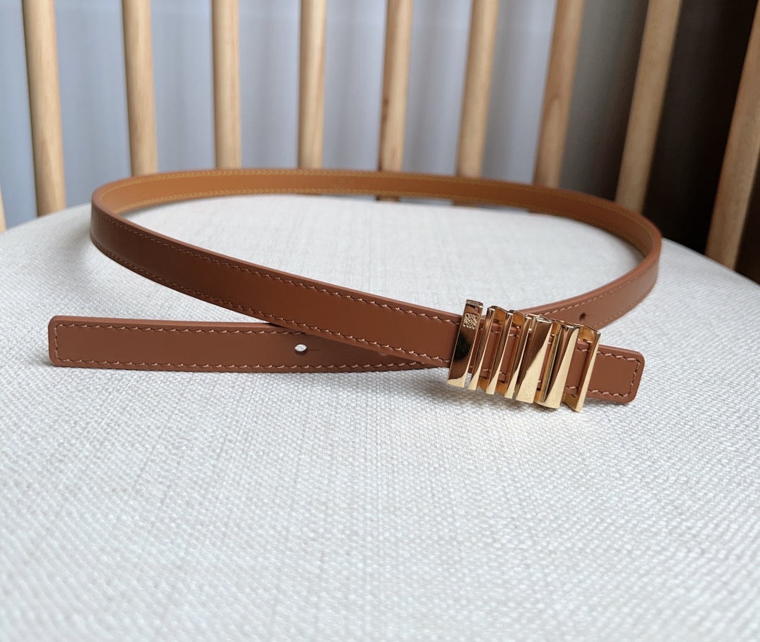 Loewe Female Basic Belt Cow Leather L