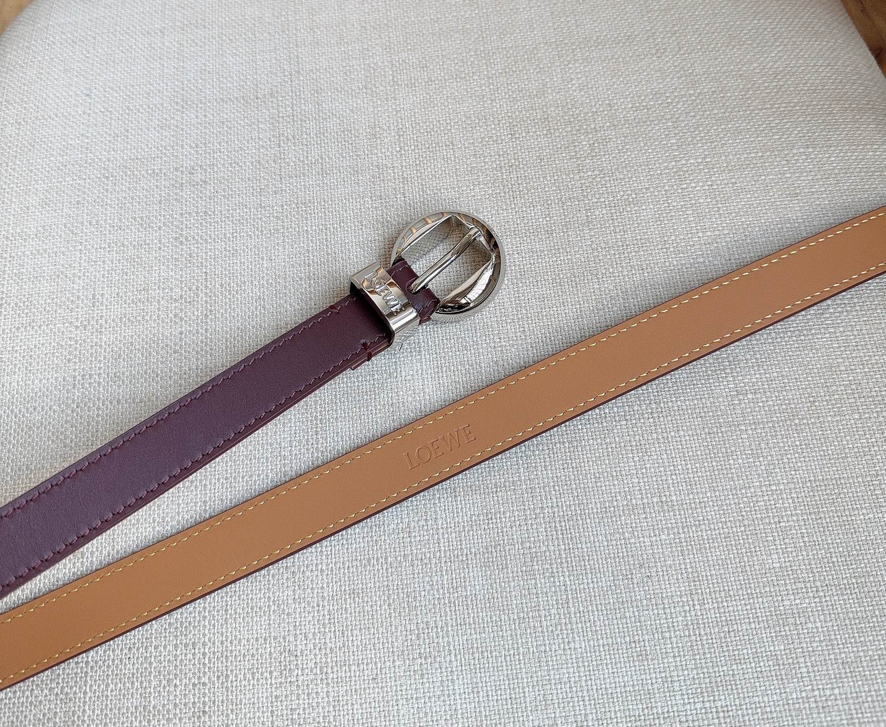 Loewe Female Pin Buckle Belt Cow Leather M-l