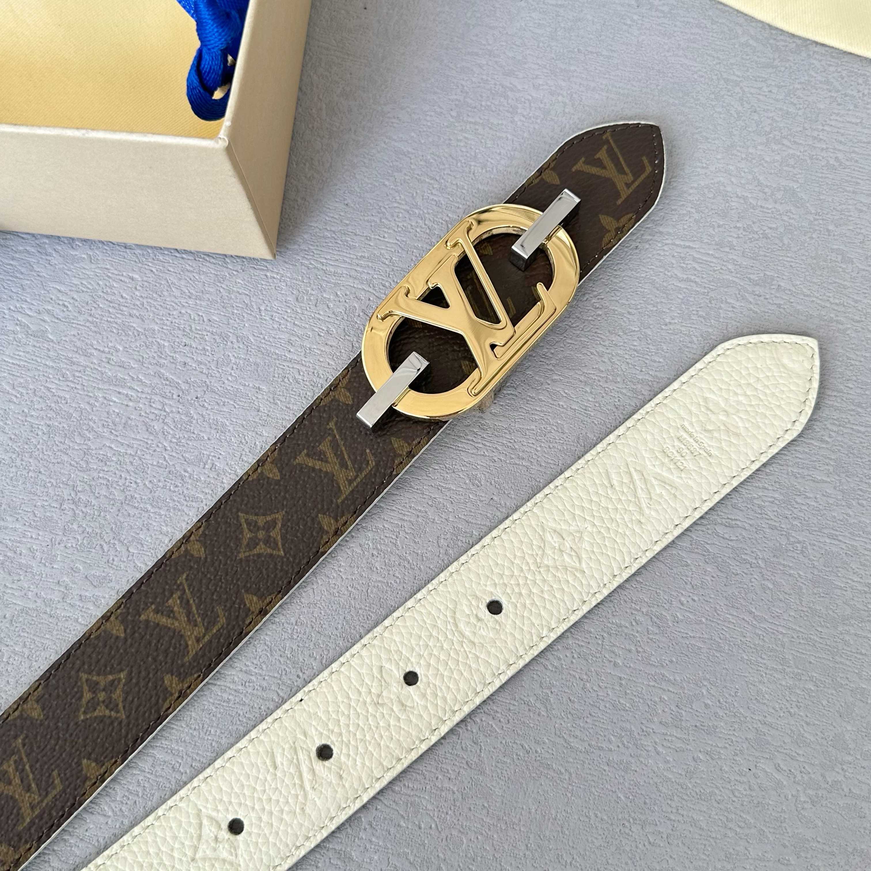 Louis Vuitton Female Basic Belt Cow Leather S-l