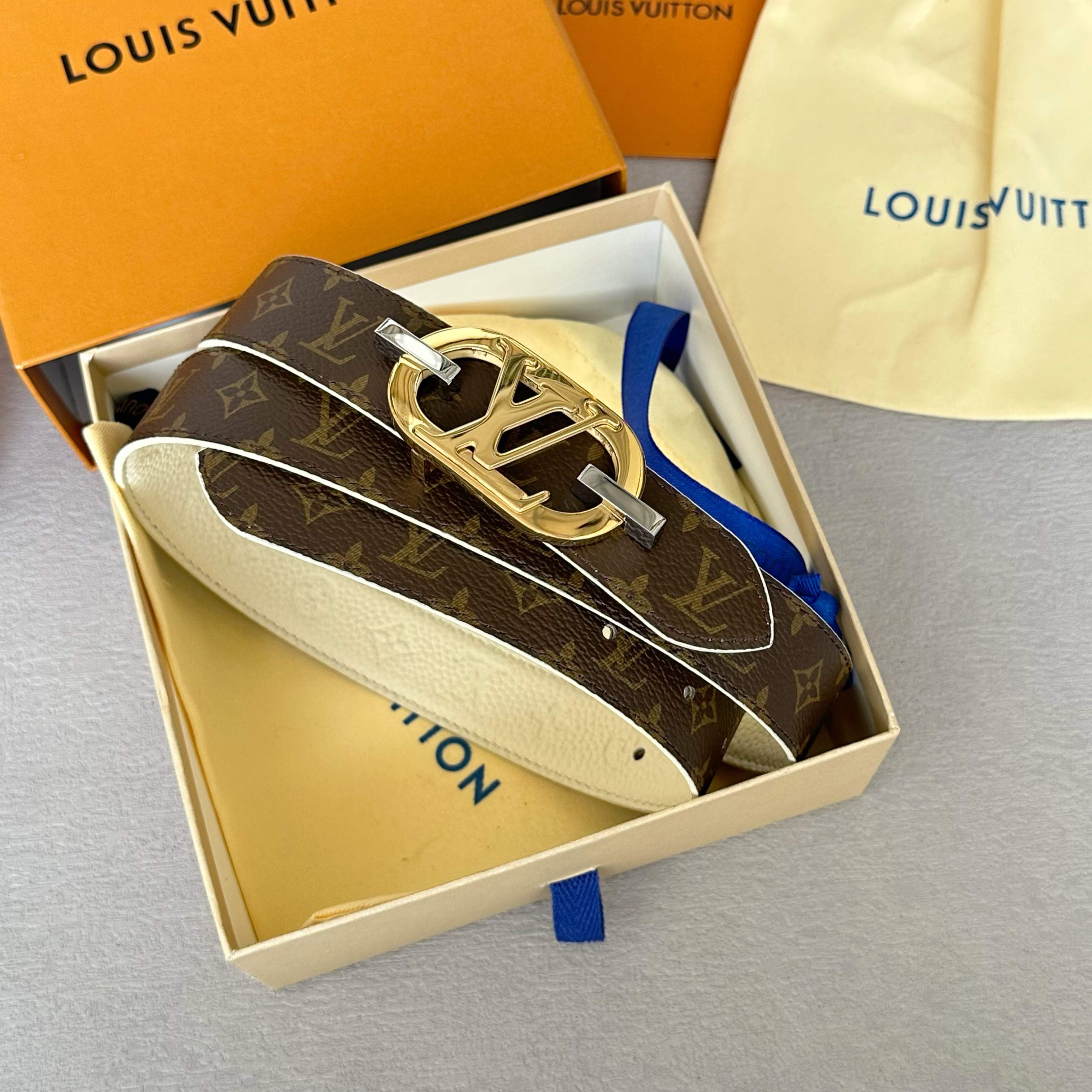 Louis Vuitton Female Basic Belt Cow Leather S-l