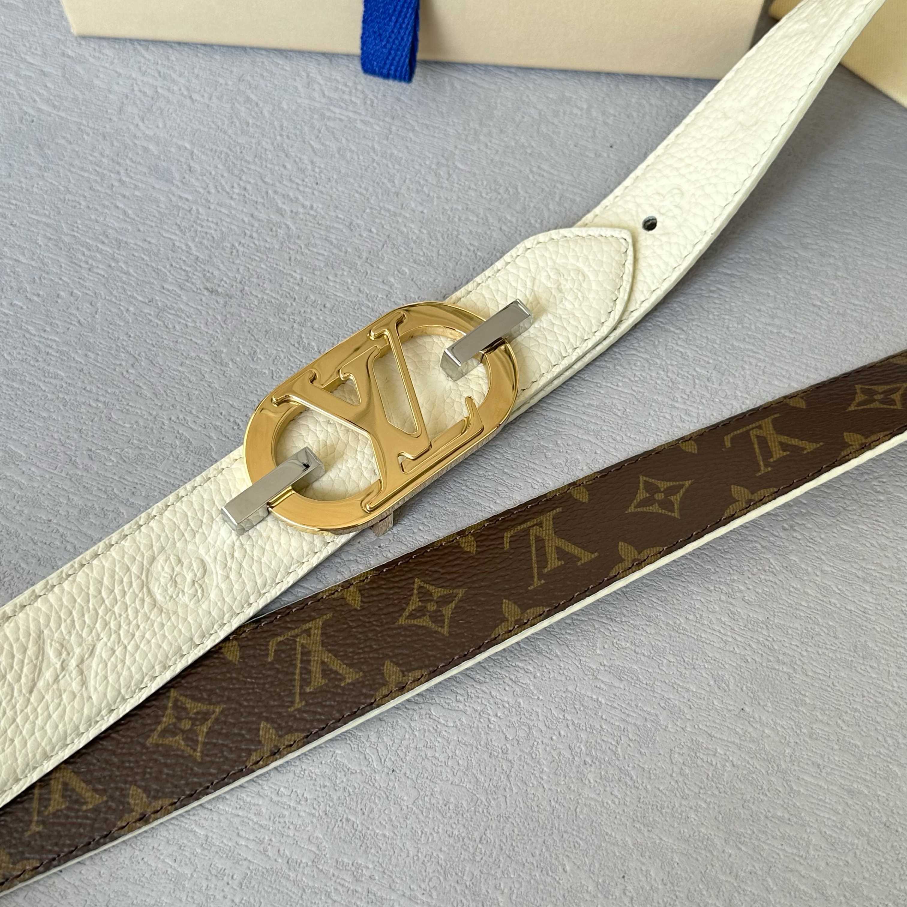 Louis Vuitton Female Basic Belt Cow Leather S-l