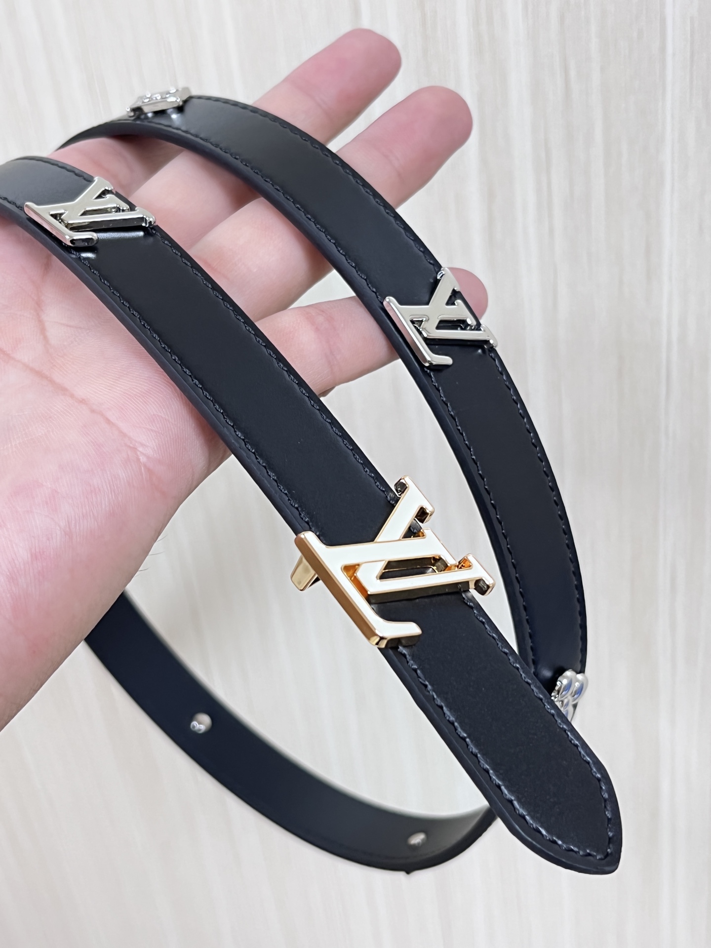 Louis Vuitton Female Basic Belt Cow Leather M-l
