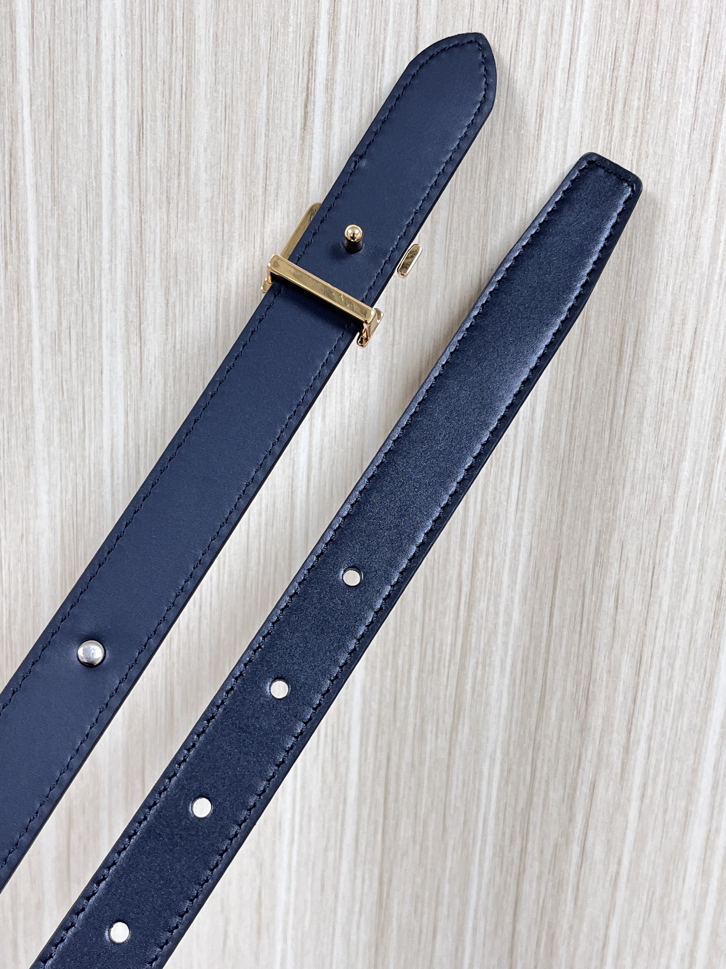 Louis Vuitton Female Basic Belt Cow Leather M-l