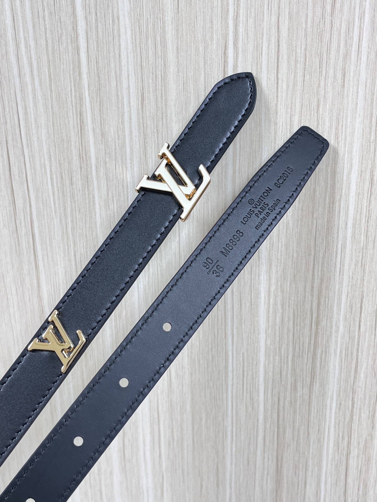Louis Vuitton Female Basic Belt Cow Leather M-l