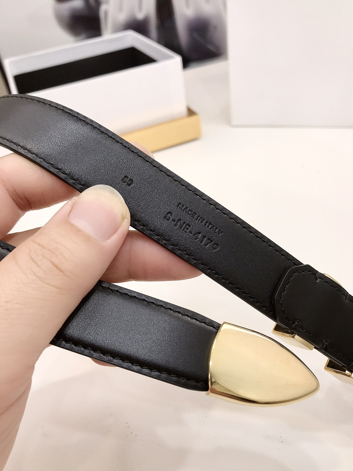 Celine Female Basic Belt L