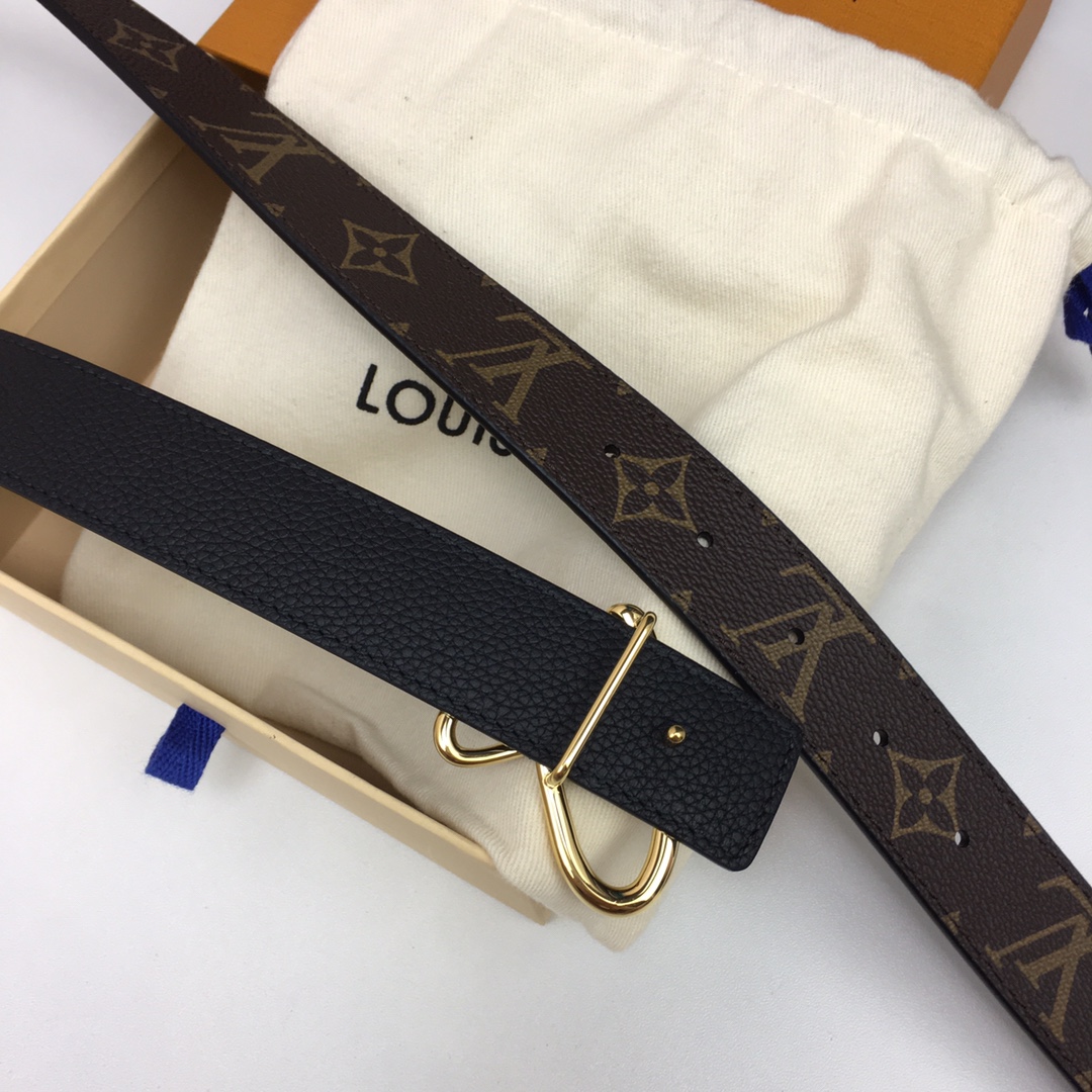 Louis Vuitton Female Basic Belt Cow Leather M
