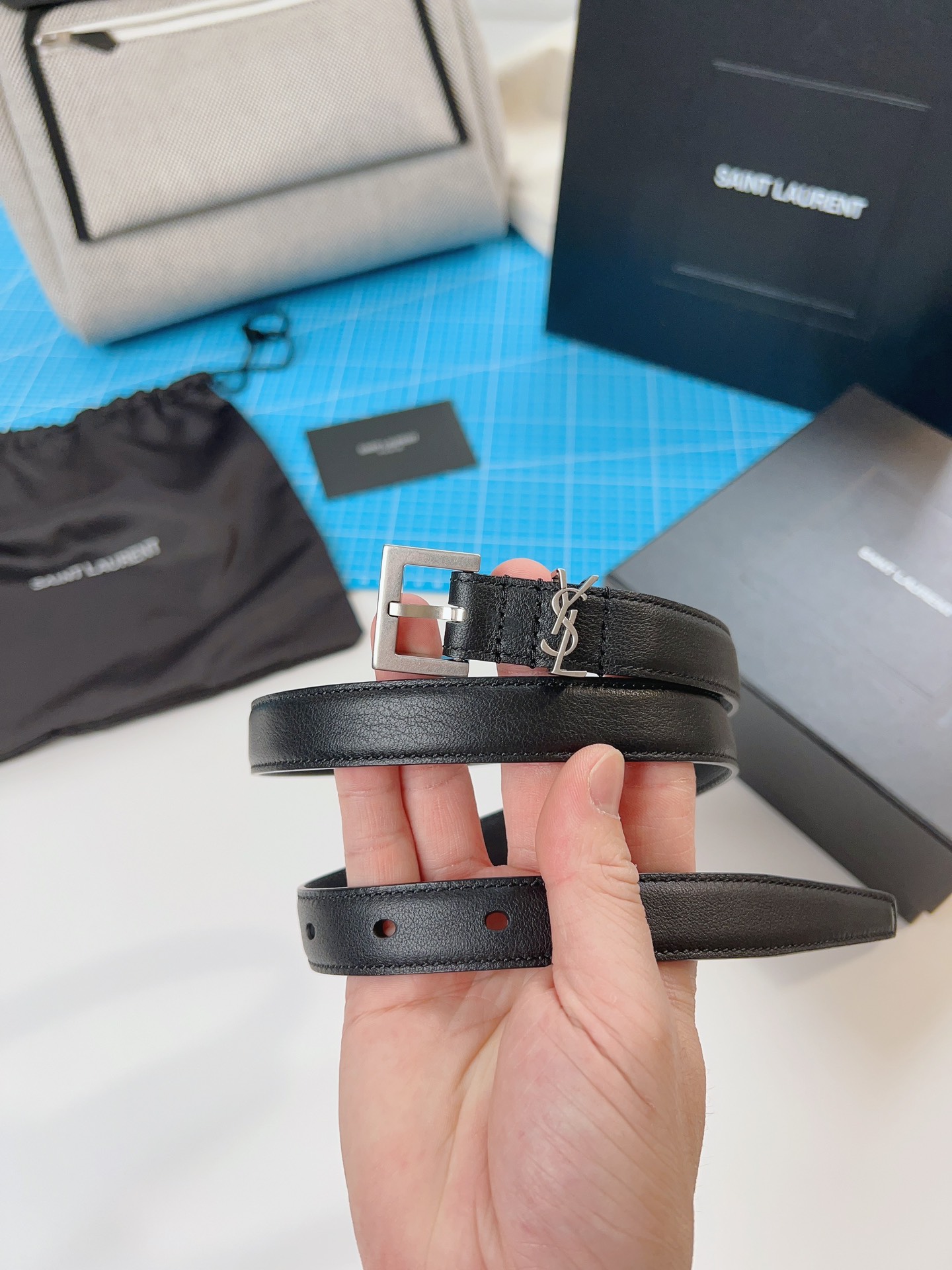 Saint Laurent Female Basic Belt Cow Leather