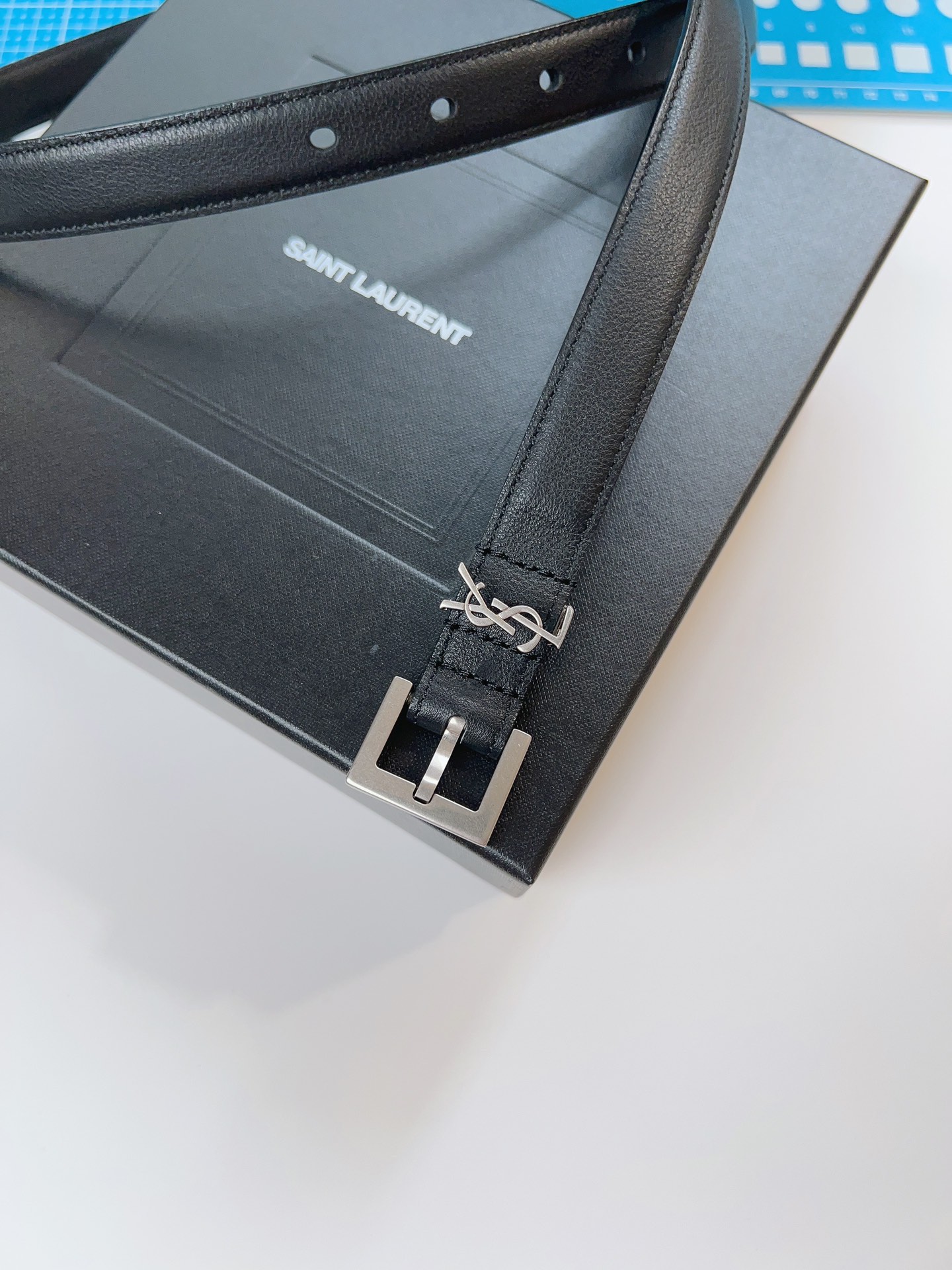 Saint Laurent Female Basic Belt Cow Leather