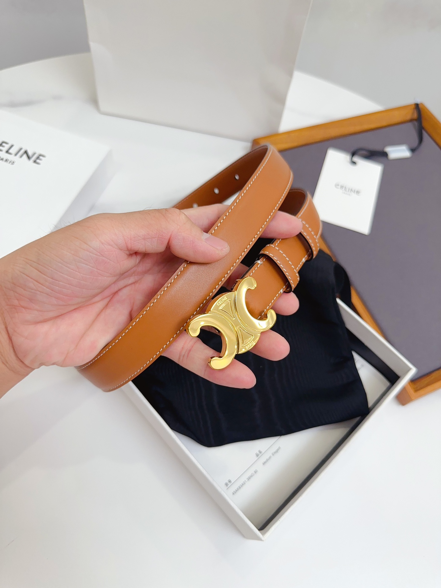 Celine Female Basic Belt Cow Leather M-l