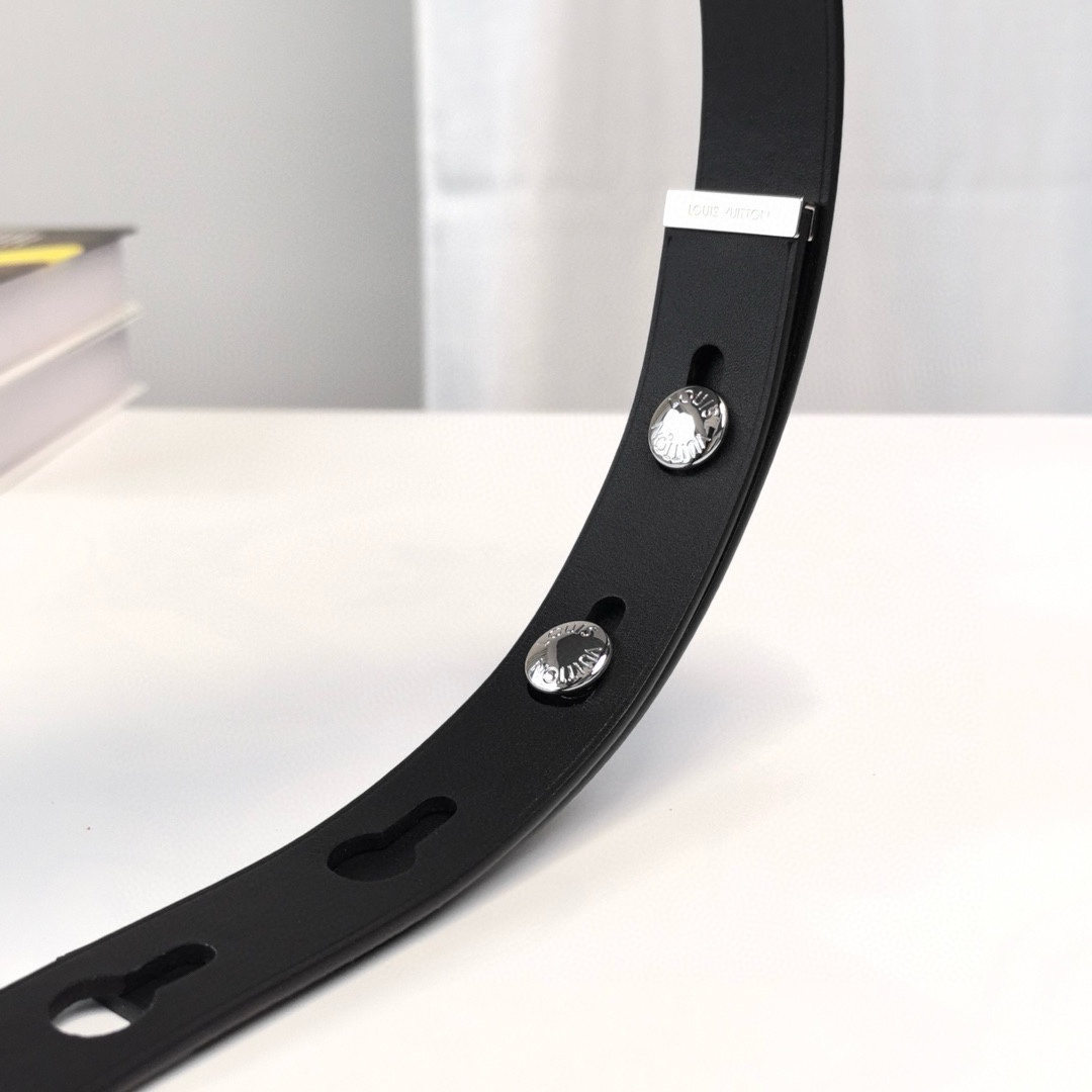 Louis Vuitton Female Basic Belt Cow Leather Silver S-l