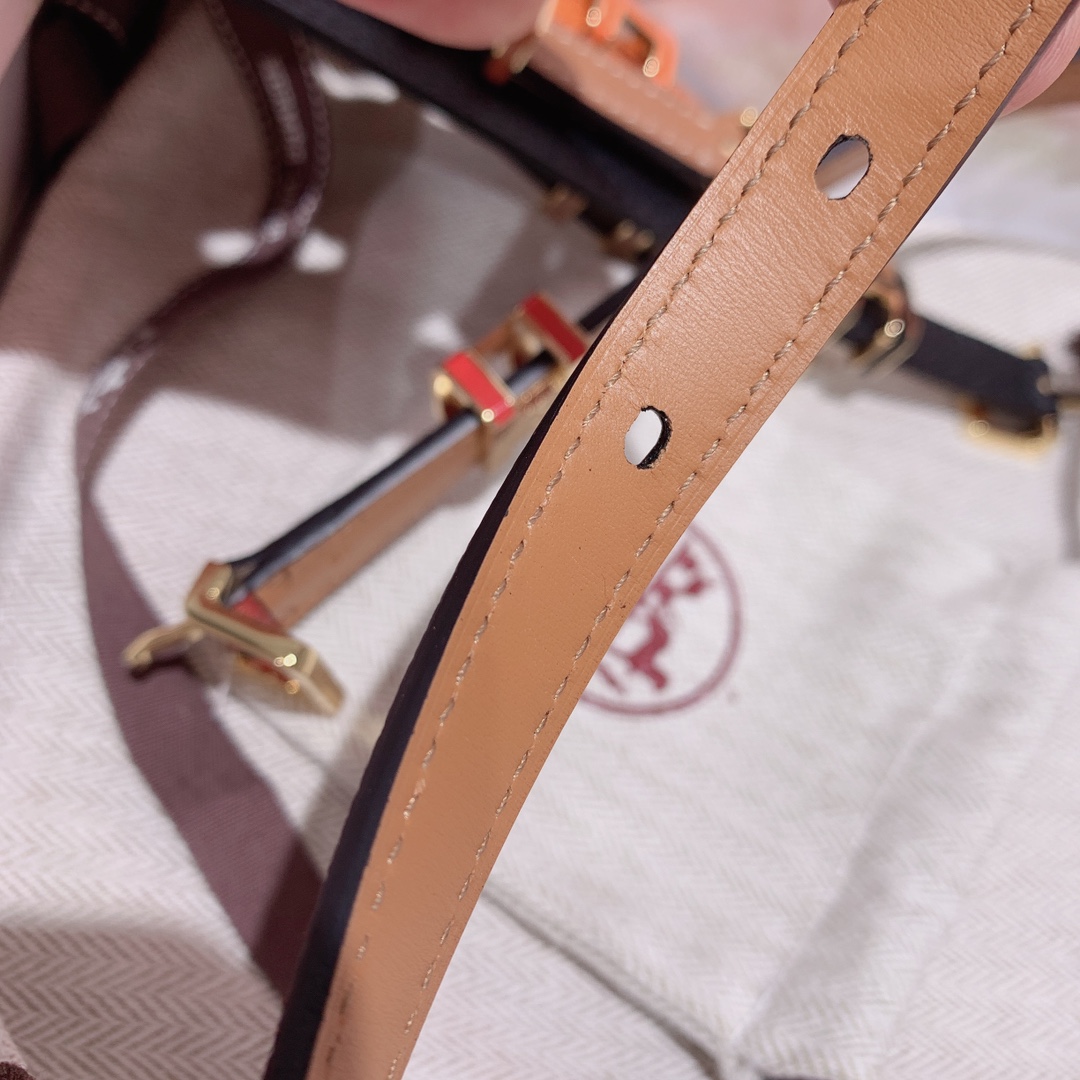 Hermès Female Leather Belt Cow Leather S-m