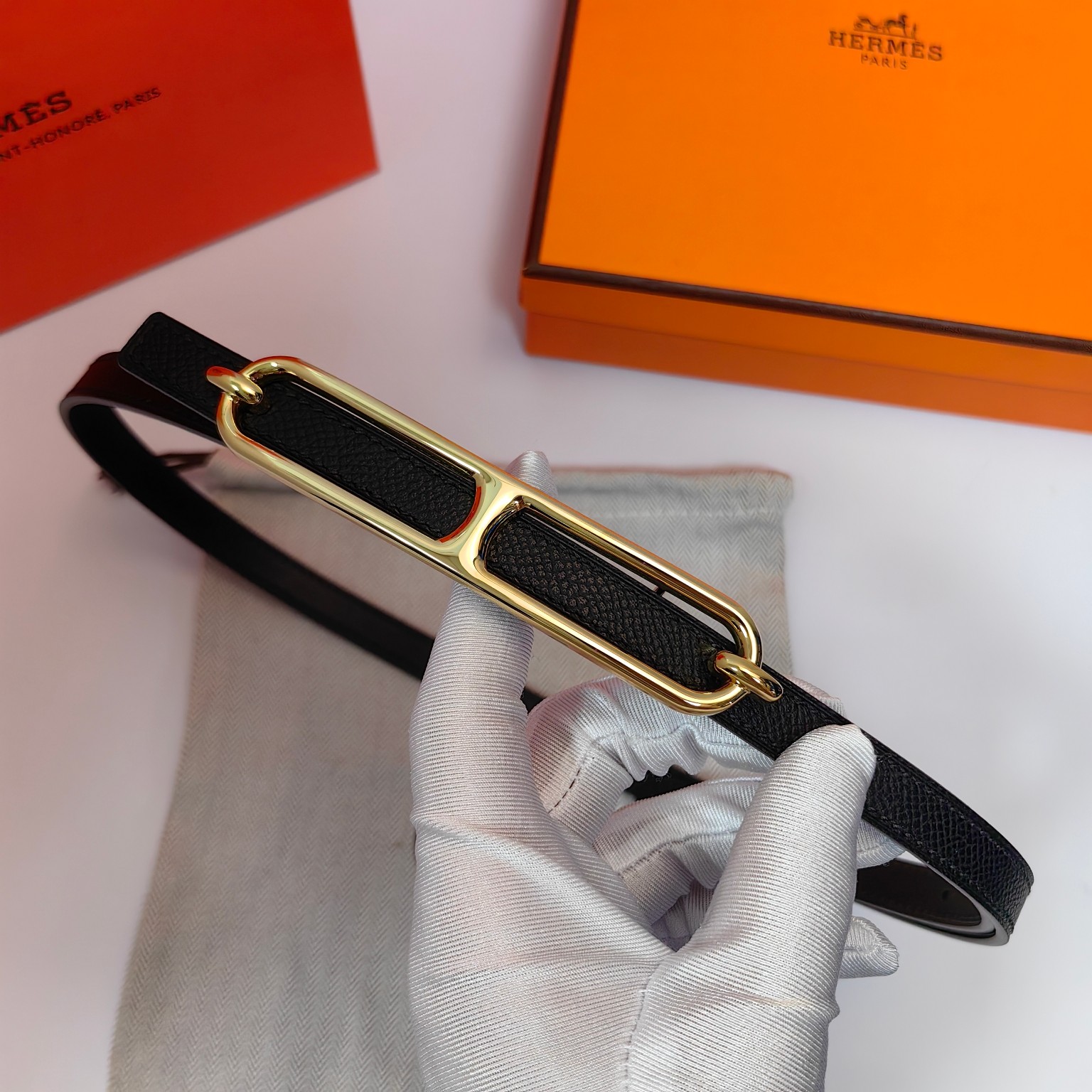 Hermès Female Basic Belt Cow Leather M