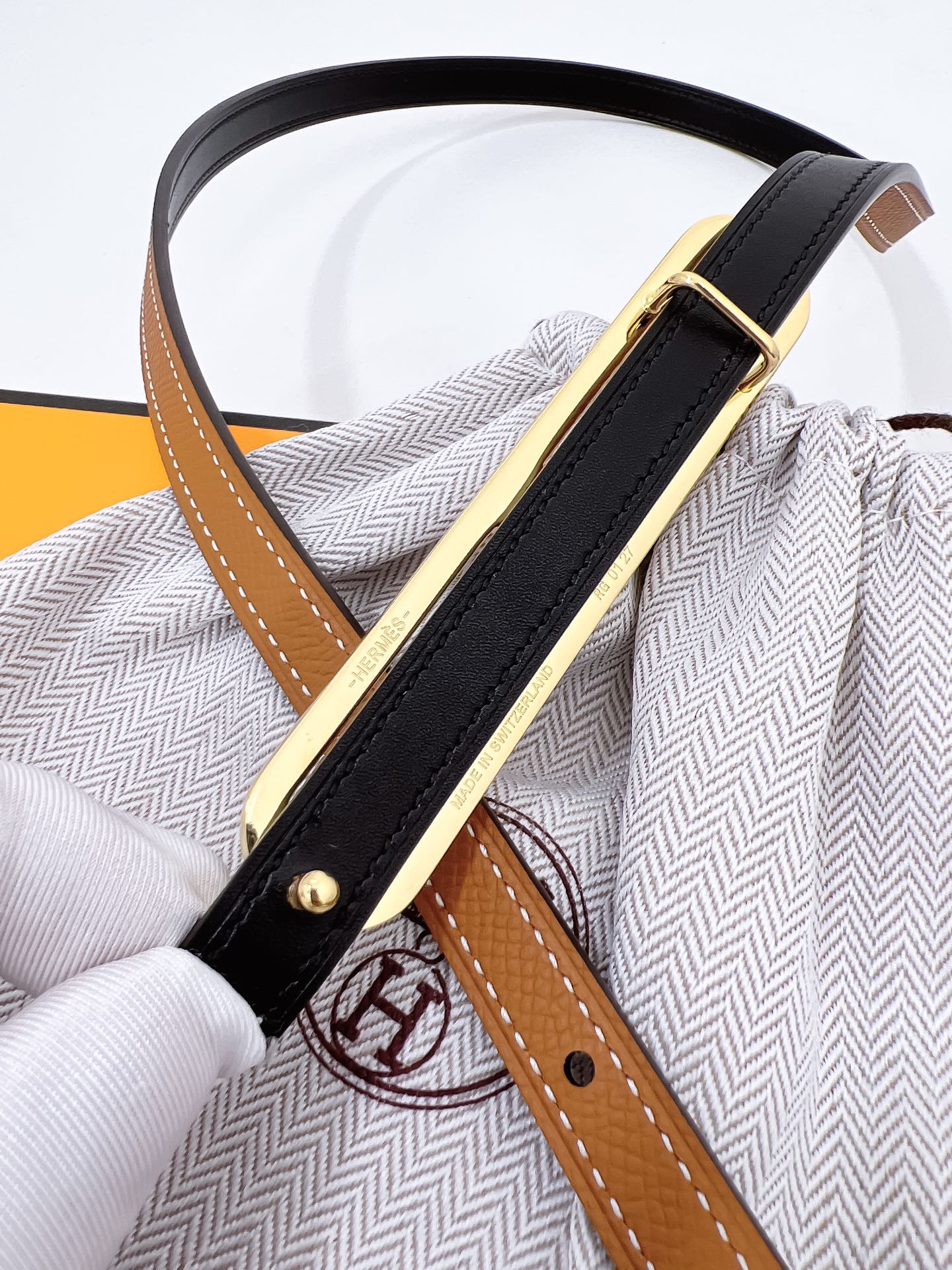 Hermès Female Basic Belt Cow Leather Silver M