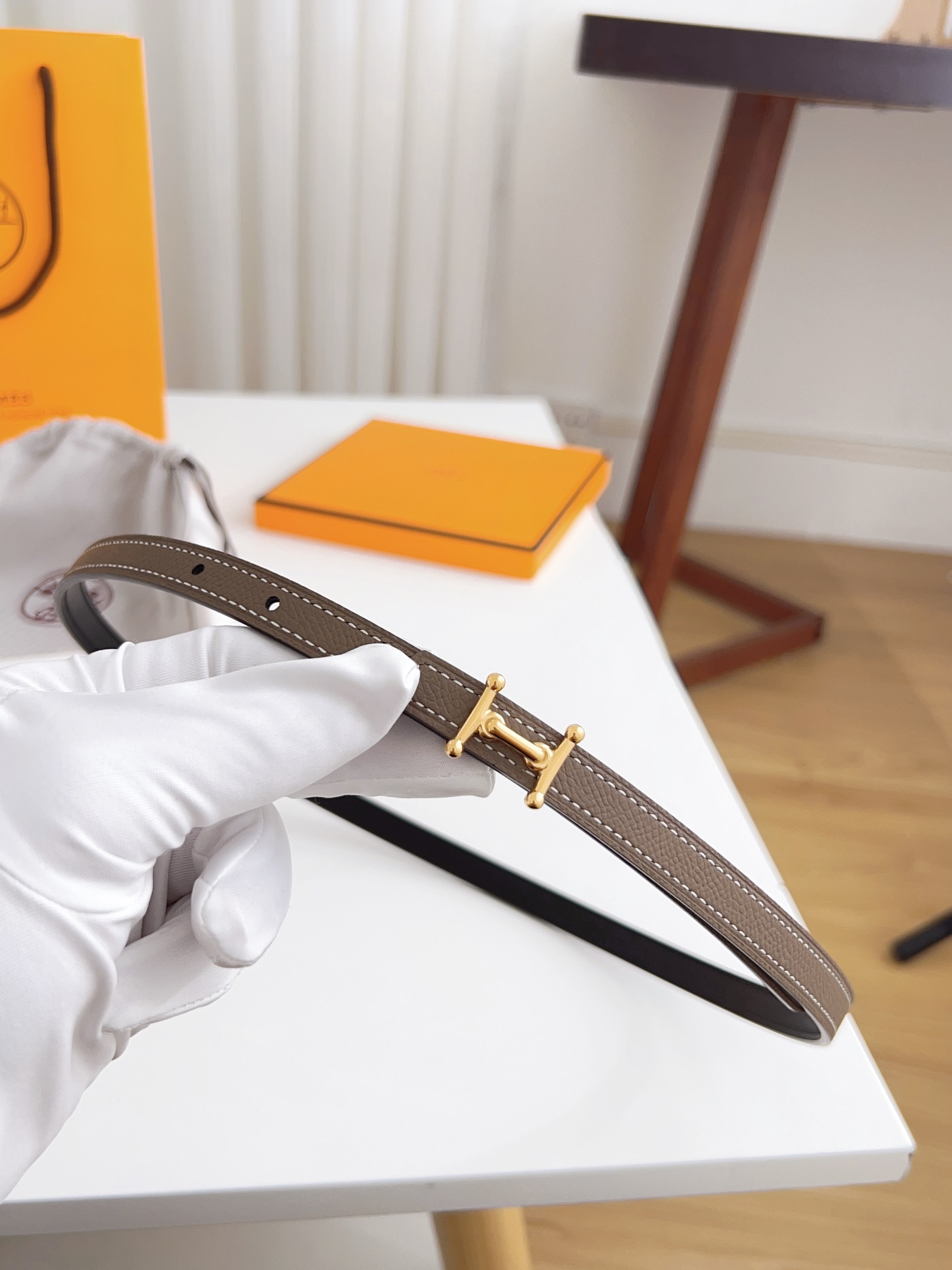 Hermès Female Basic Belt Cow Leather Silver 110cm-m