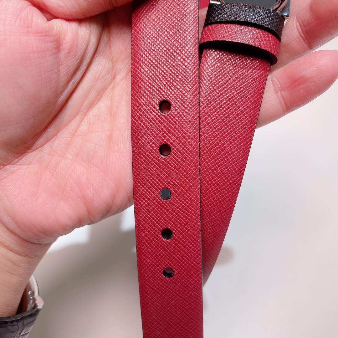 Salvatore Ferragamo Female Leather Belt Top Grain Leather M