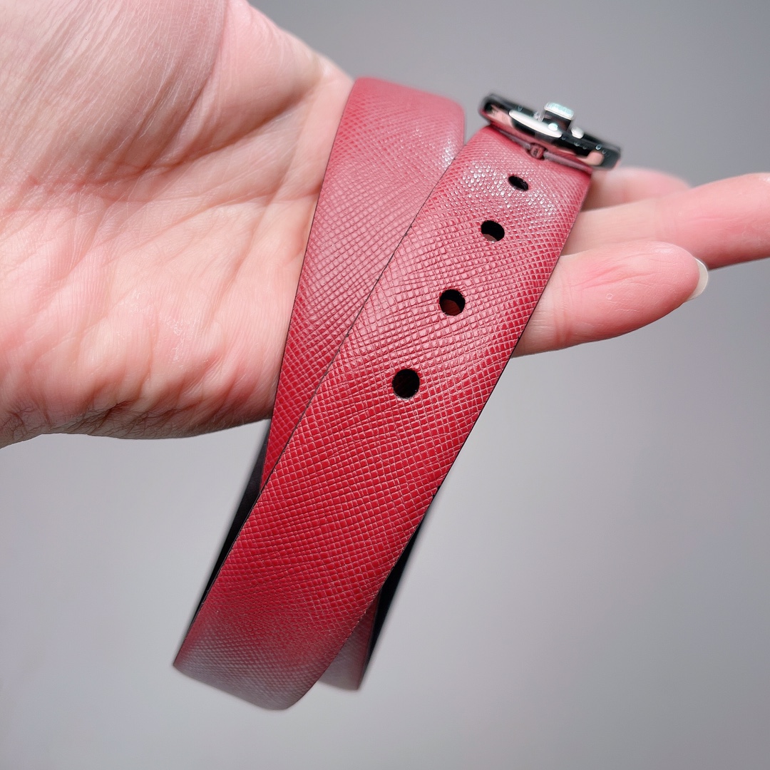 Salvatore Ferragamo Female Leather Belt Top Grain Leather M